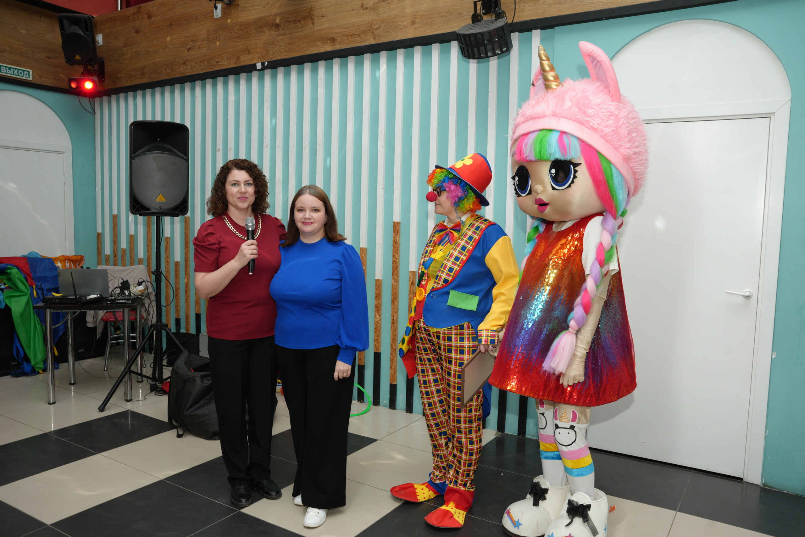 Социально —благотворительная акция «Ты в этом мире не один», посвященная Международному дню инвалидов. ВЫПУСКНЫЕ АЛЬБОМЫ, Школьный фотограф, семейный и свадебный в Саратове и области Ольга Плаксина