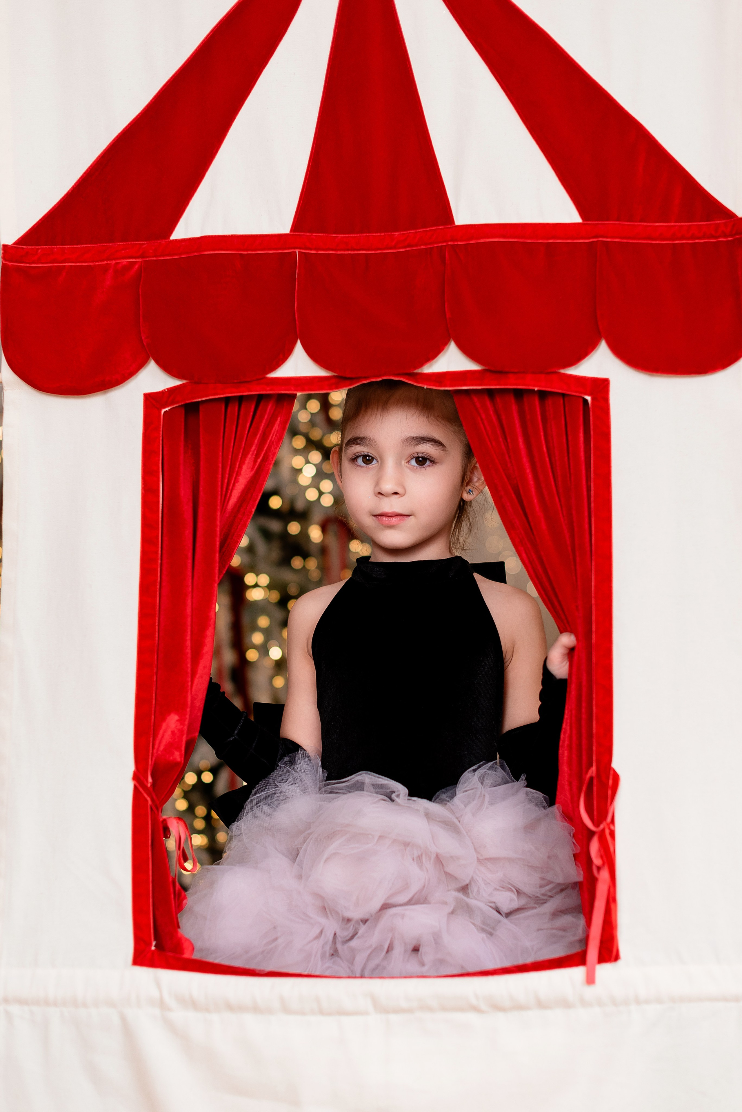 Юля и Варя Новогодняя. Фотограф Татьяна Иванчикова