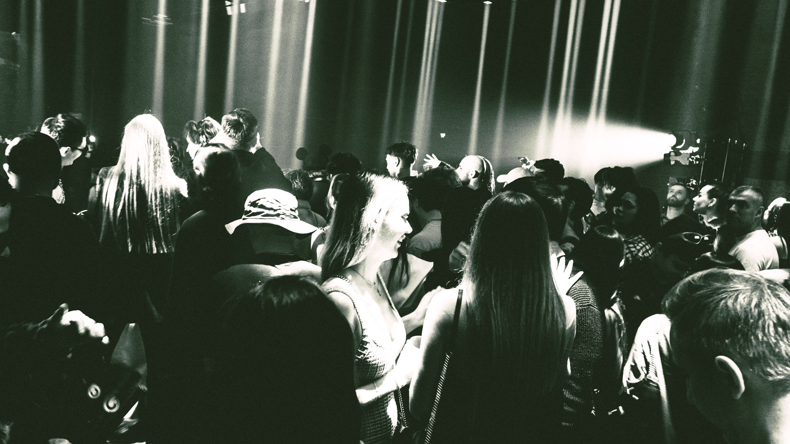 Диджей-сет. Мари — фотограф и видеограф из Москвы