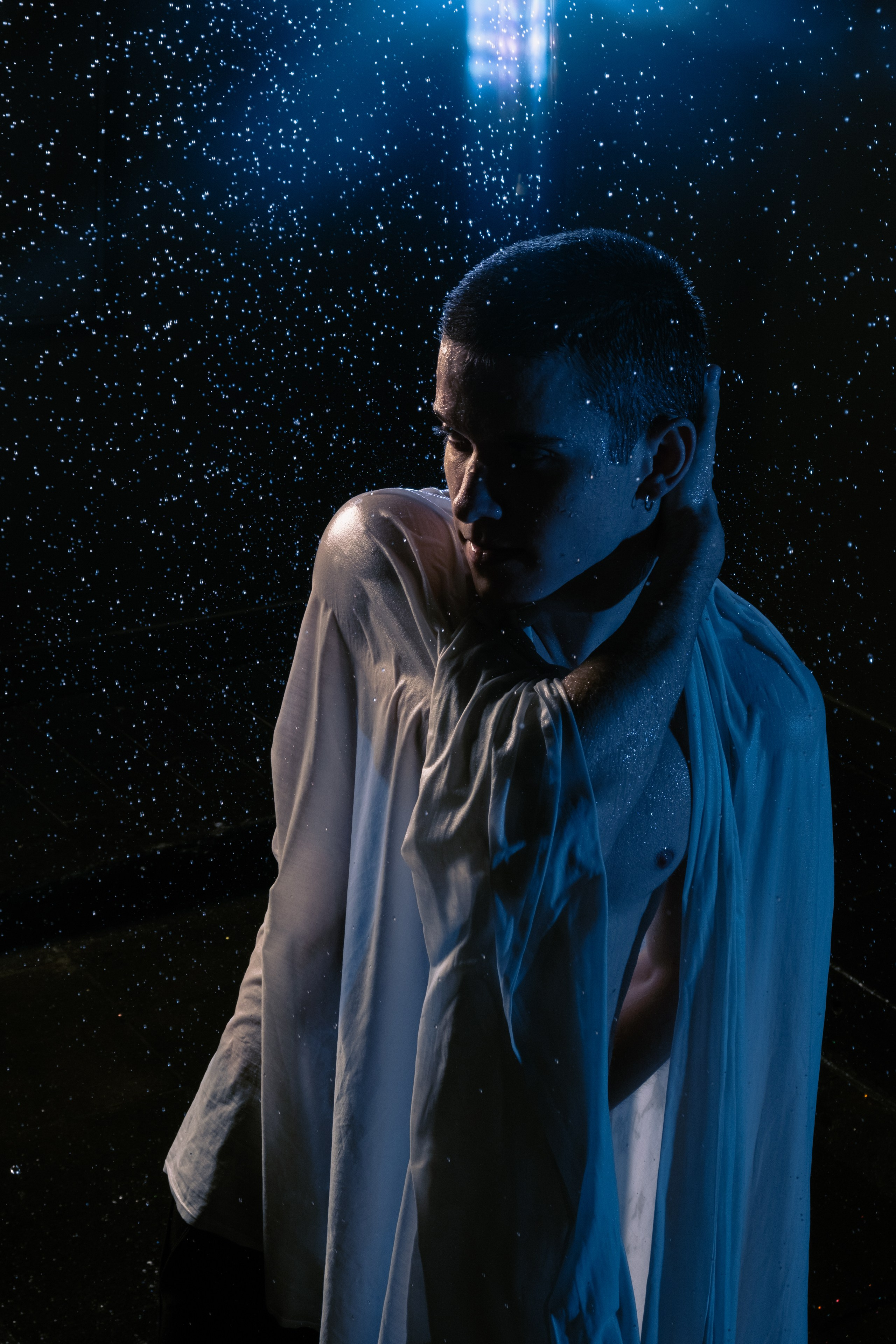 Разрываем душу под дождем. Мари — фотограф и видеограф из Москвы