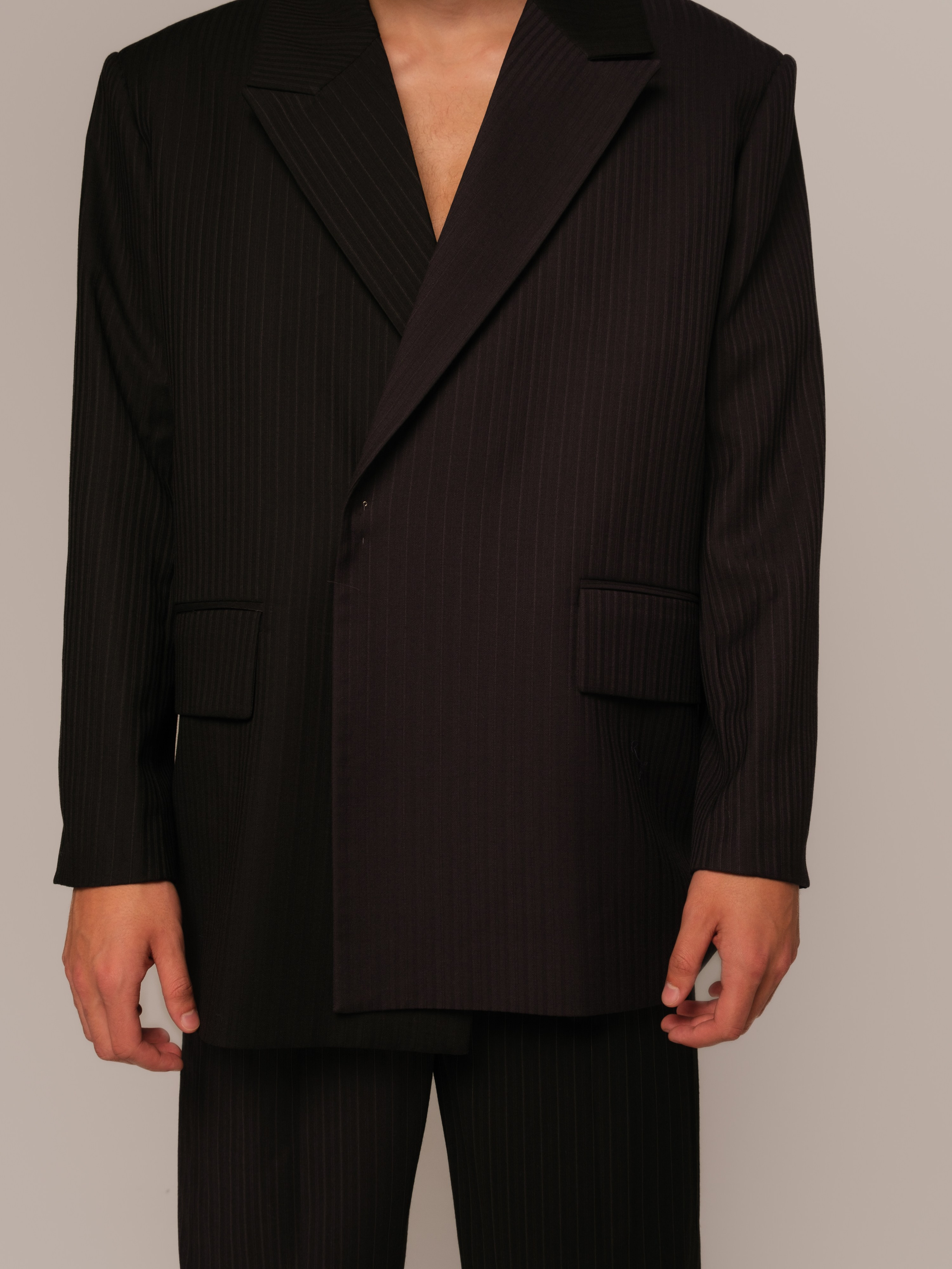 ZHAKOVA BRAND каталог. Мари — фотограф и видеограф из Москвы