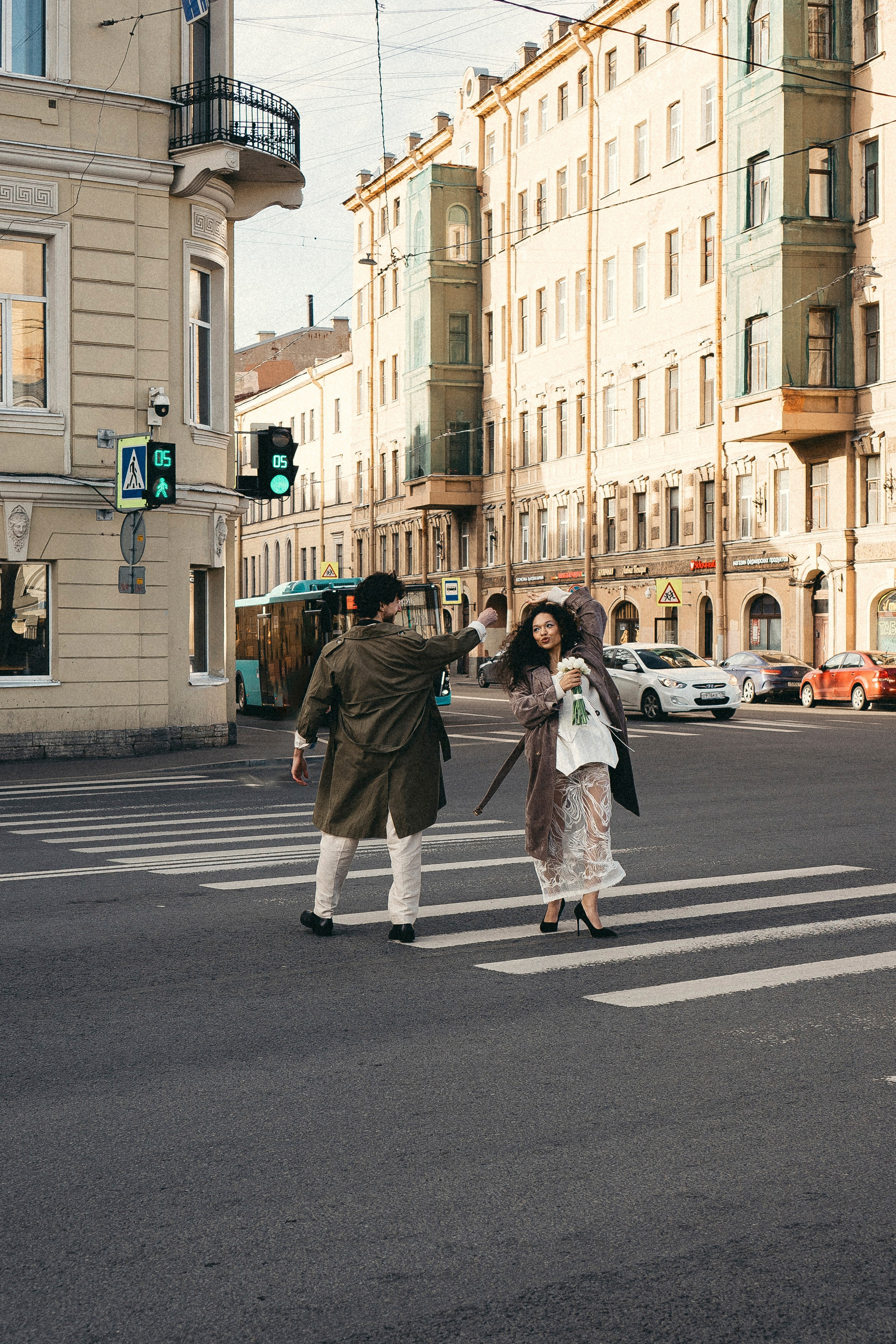 СВАДЕБНАЯ ПРОГУЛКА ПО ПЕТРОГРАДКЕ ВЕСНОЙ. СВАДЕБНАЯ ФОТОСЕССИИЯ НА ПЕТРОГРАДКЕ. Профессиональный фотограф, Санкт-Петербург — Виктория Богомолова