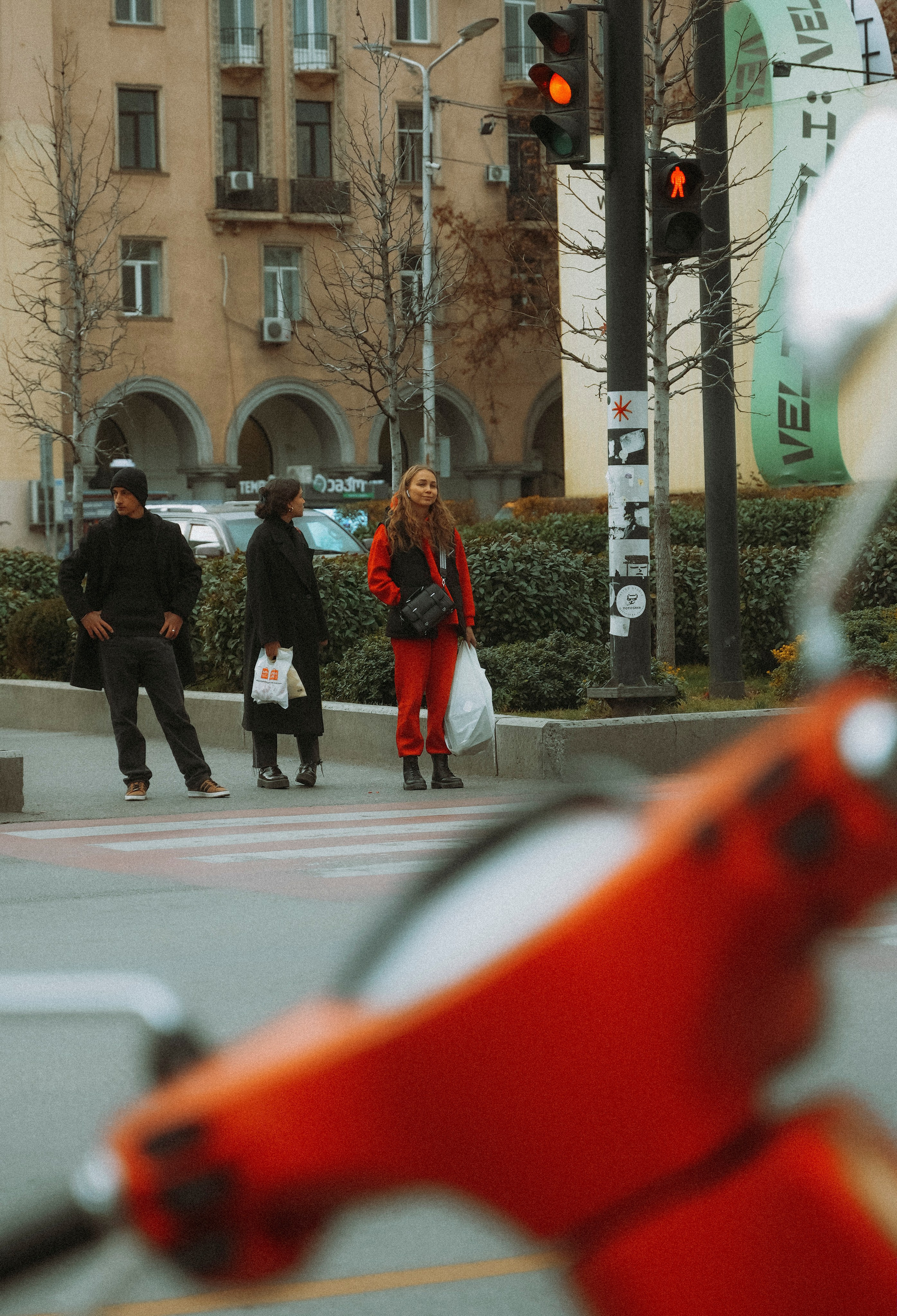 ТБИЛИСИ 2023-2024. Стрит-фотография, полная абсурда, идиотизма и красоты