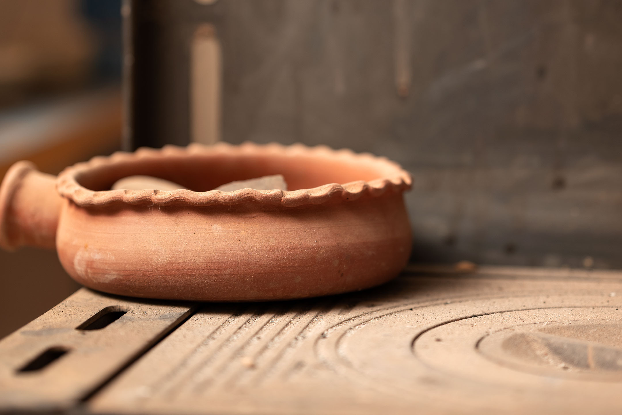 Посуда из красной глины