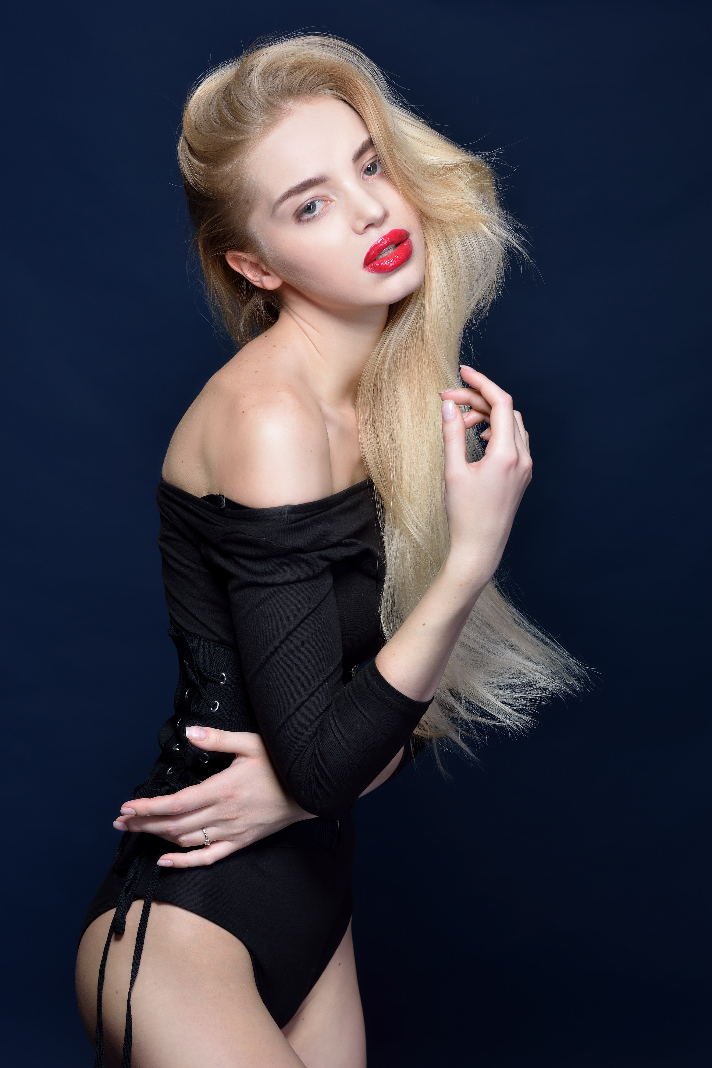 Julia Berkovich. Персональный сайт фотографа Дмитрия Райкина