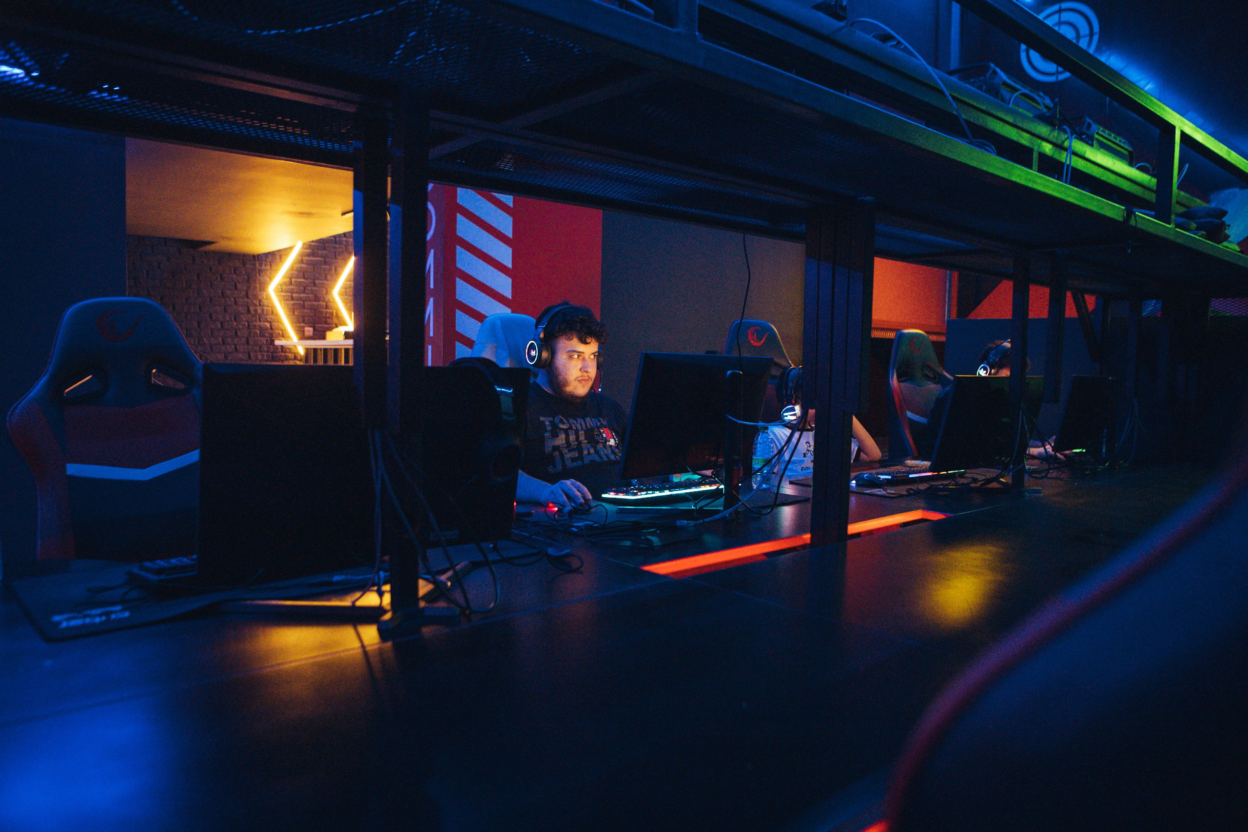 Game Club. Фотограф в Батуми Павел Шарников