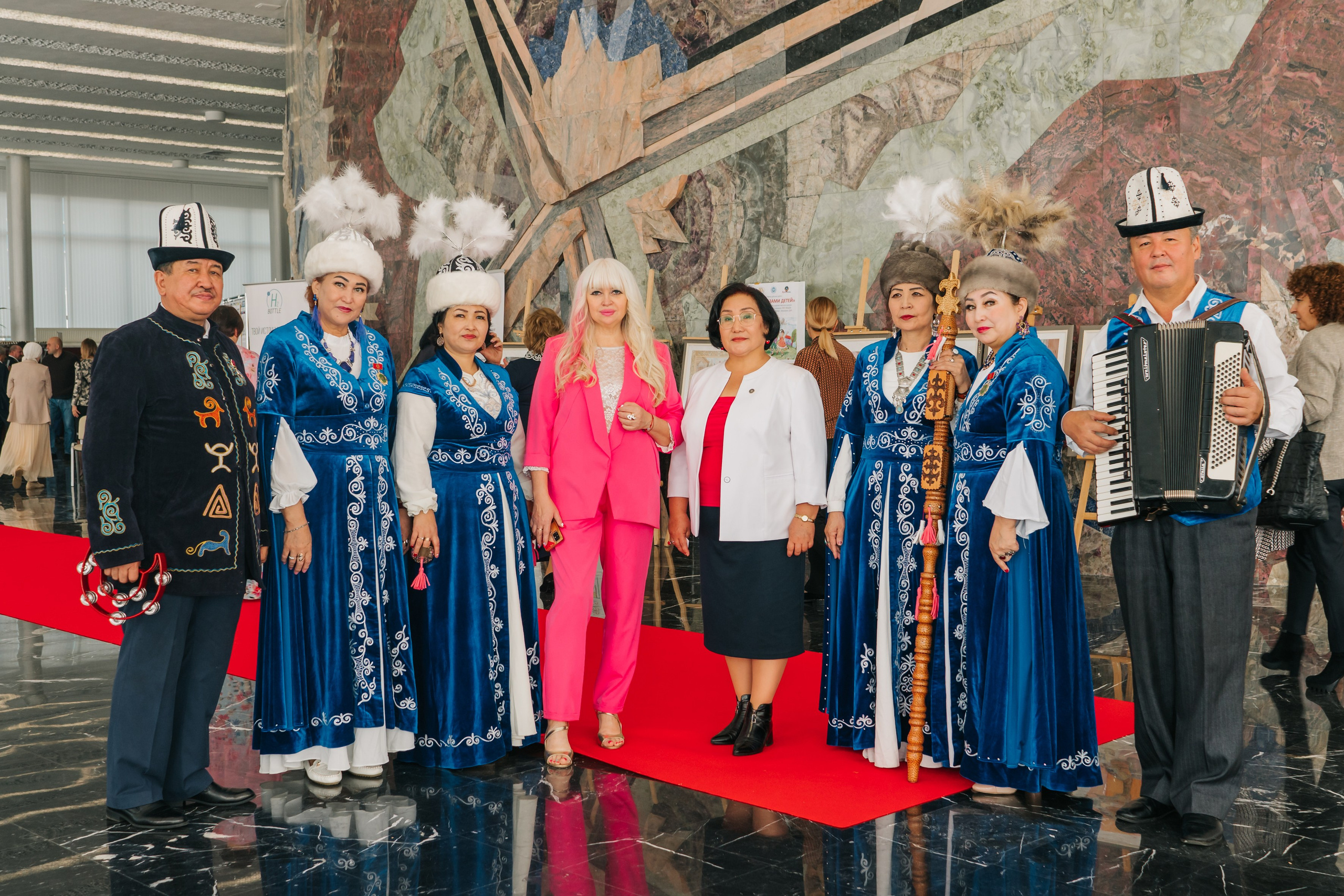 Международный проект «Наш Мир». Женский фотограф в Москве Анастасия Сидорова