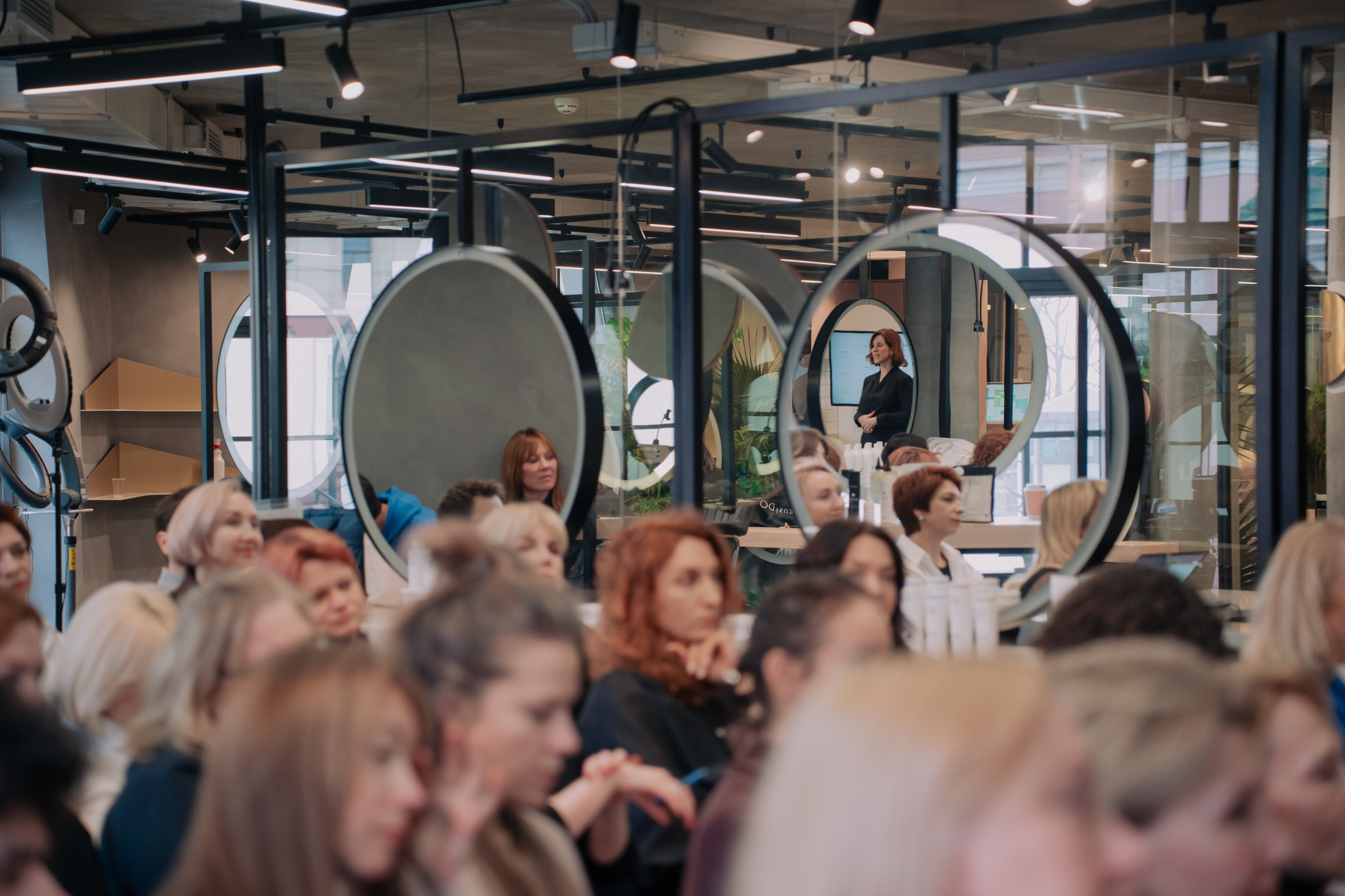 Мастер класс по стрижкам от Олега Курникова. Портретный и репортажный фотограф в Санкт-Петербурге Максим Пашков