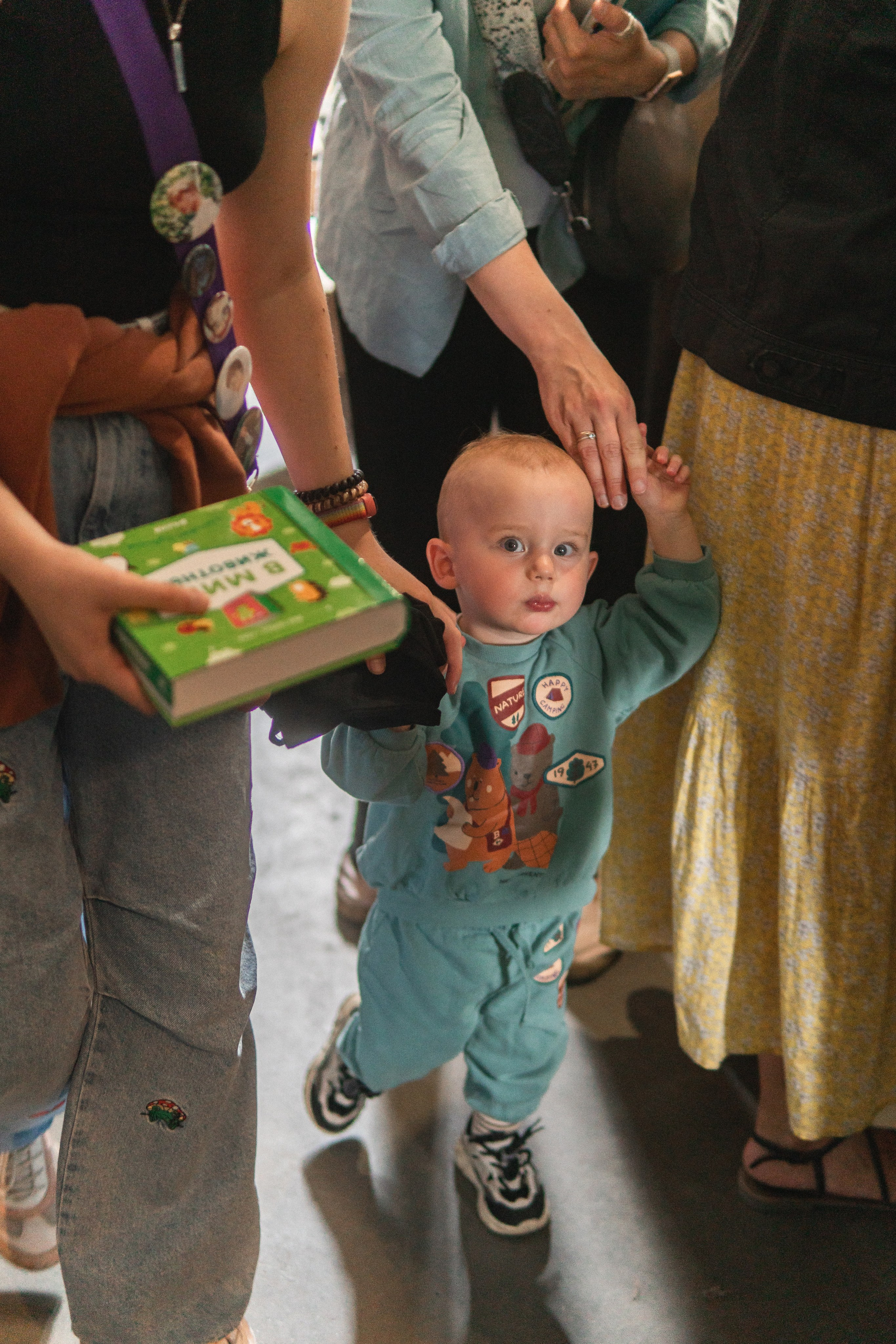 Благотворительный книжный маркет «ФОНАРЬ». Портретный и репортажный фотограф в Воронеже: Анастасия Пузикова