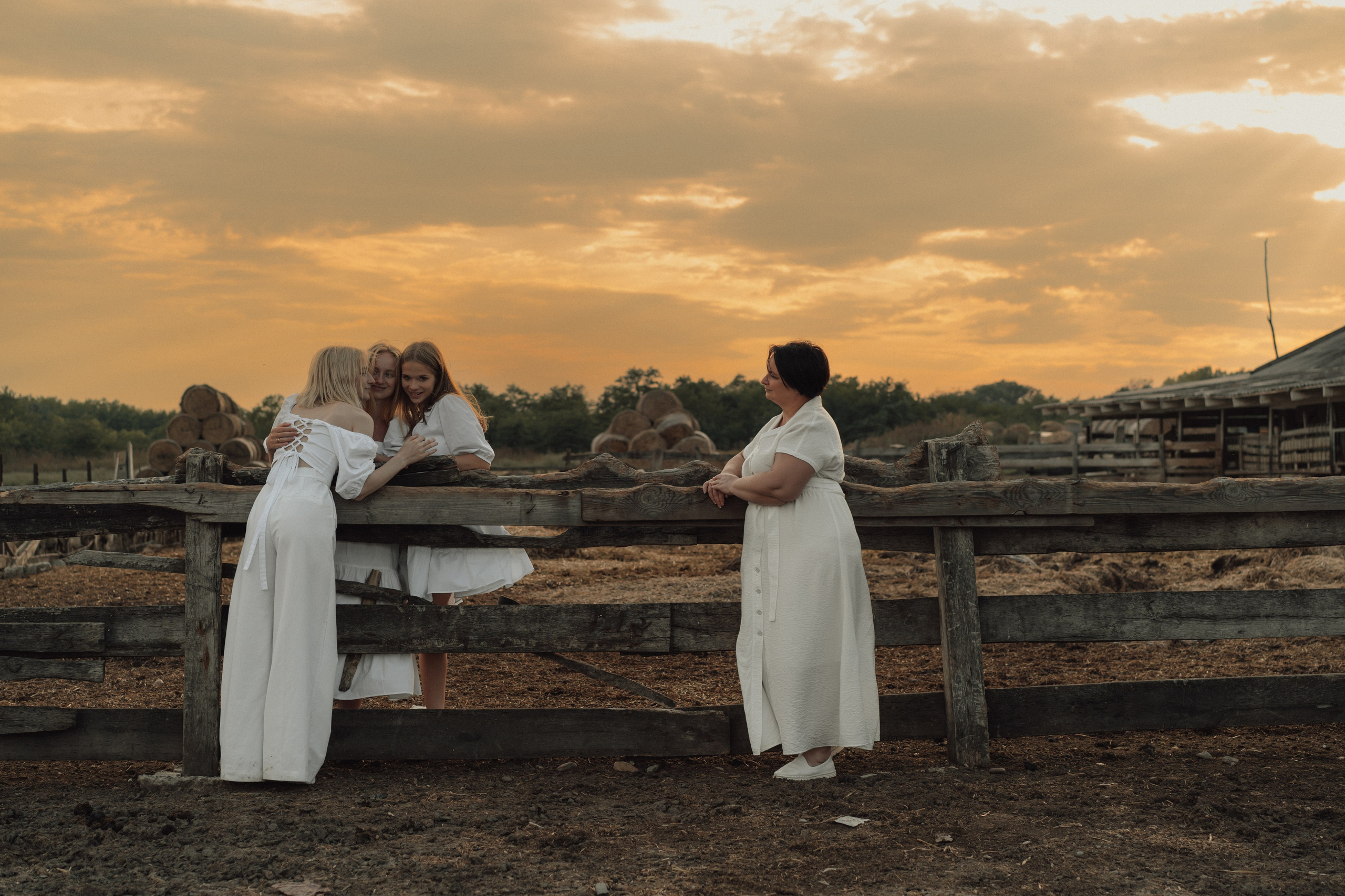 ТРИ ДОЧЕРИ-ЭТО ТРИ НЕЖНОСТИ, ТРИ РАДОСТИ И ТРИ ОТРАЖЕНИЯ МАМИНОГО СЕРДЦА. Семейный и детский фотограф Анна Бренч