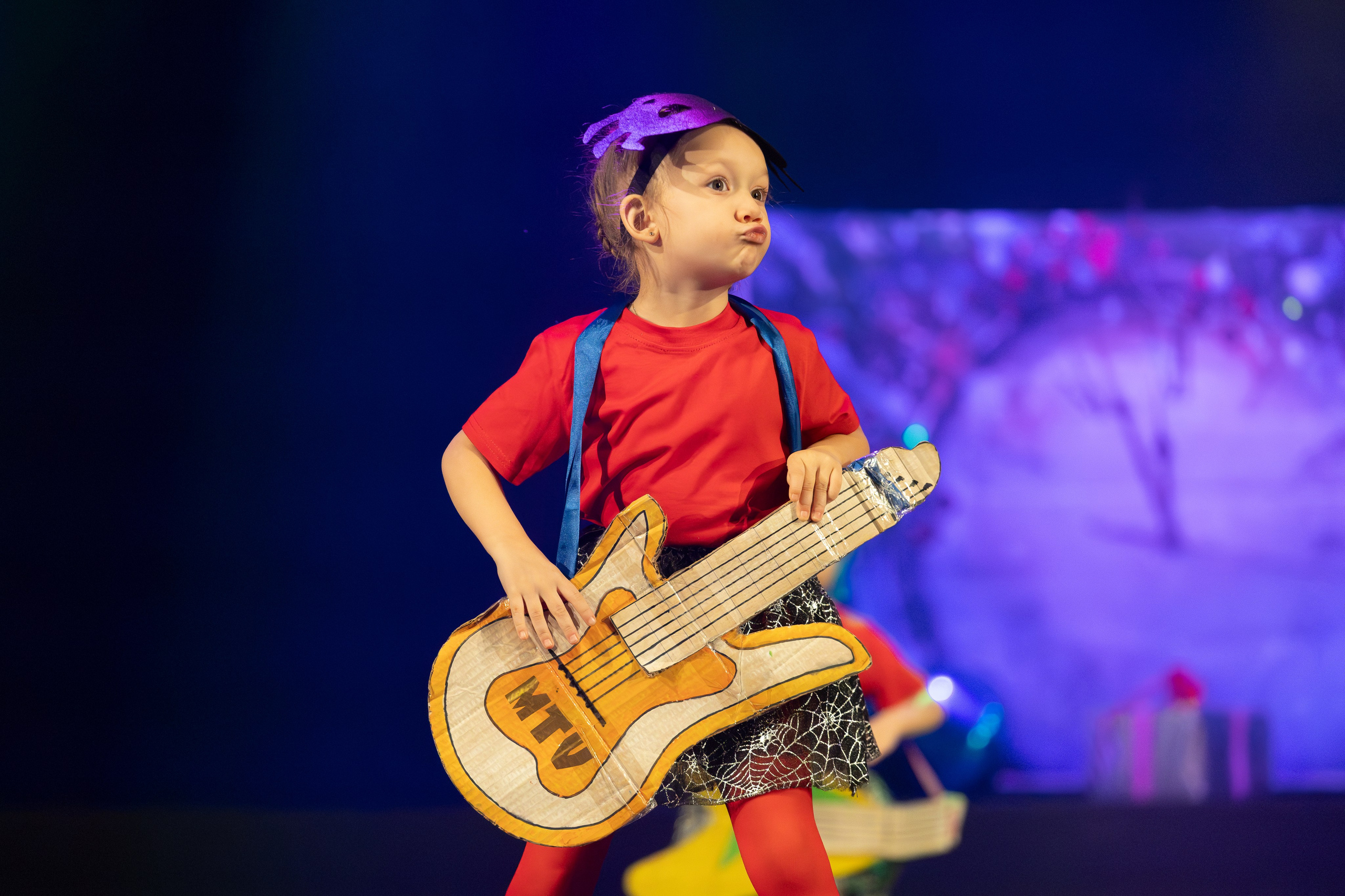 Спектакли. Photomantis