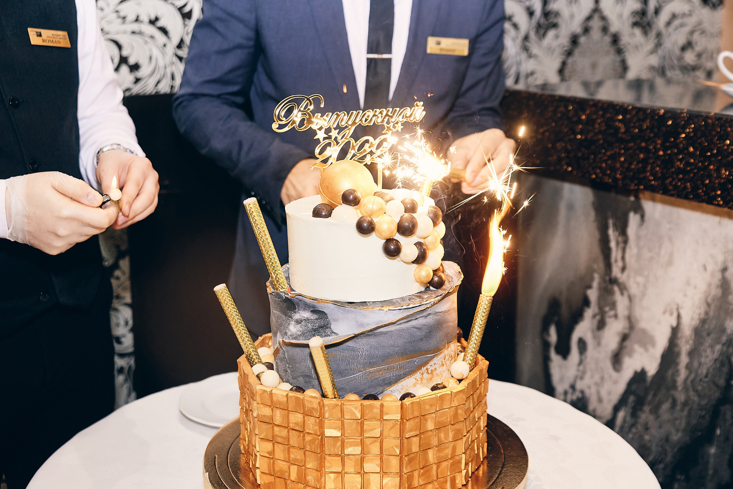 Выпускной|Гимназия 57. Фотограф Егор Сухов