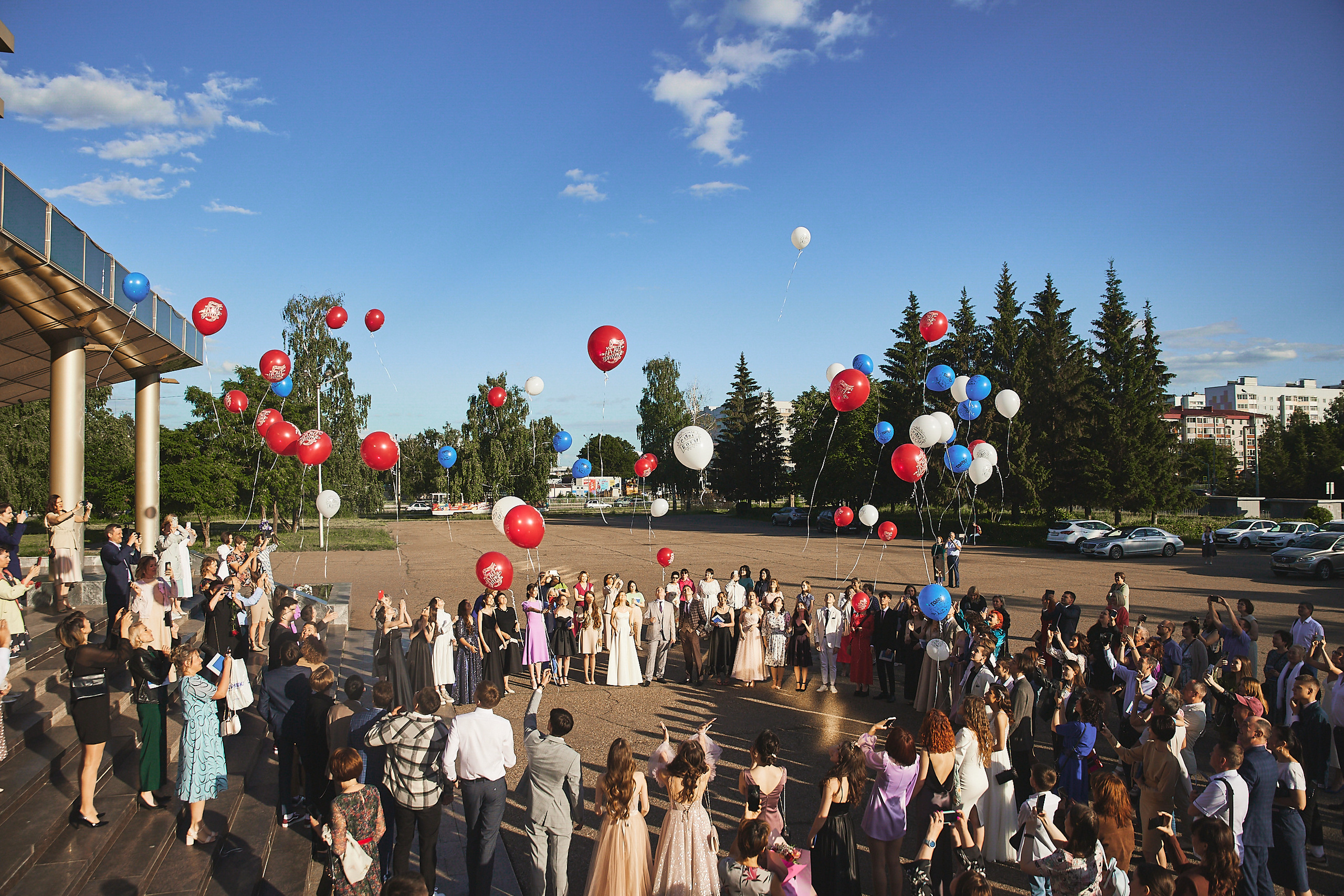 Выпускной|Гимназия 57. Фотограф Егор Сухов