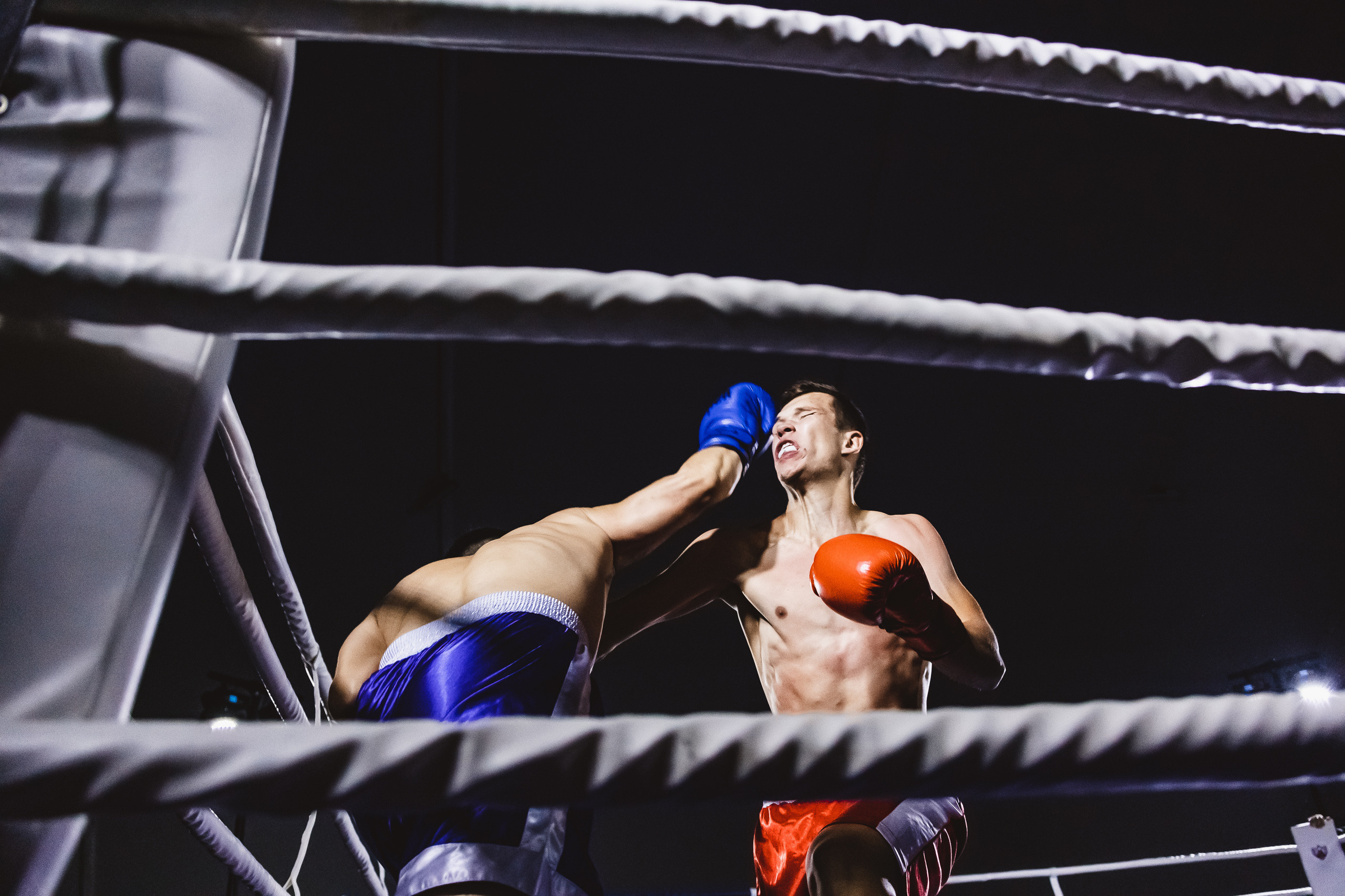 Репортаж|Бокс Белоусов/Худоян. Фотограф Егор Сухов