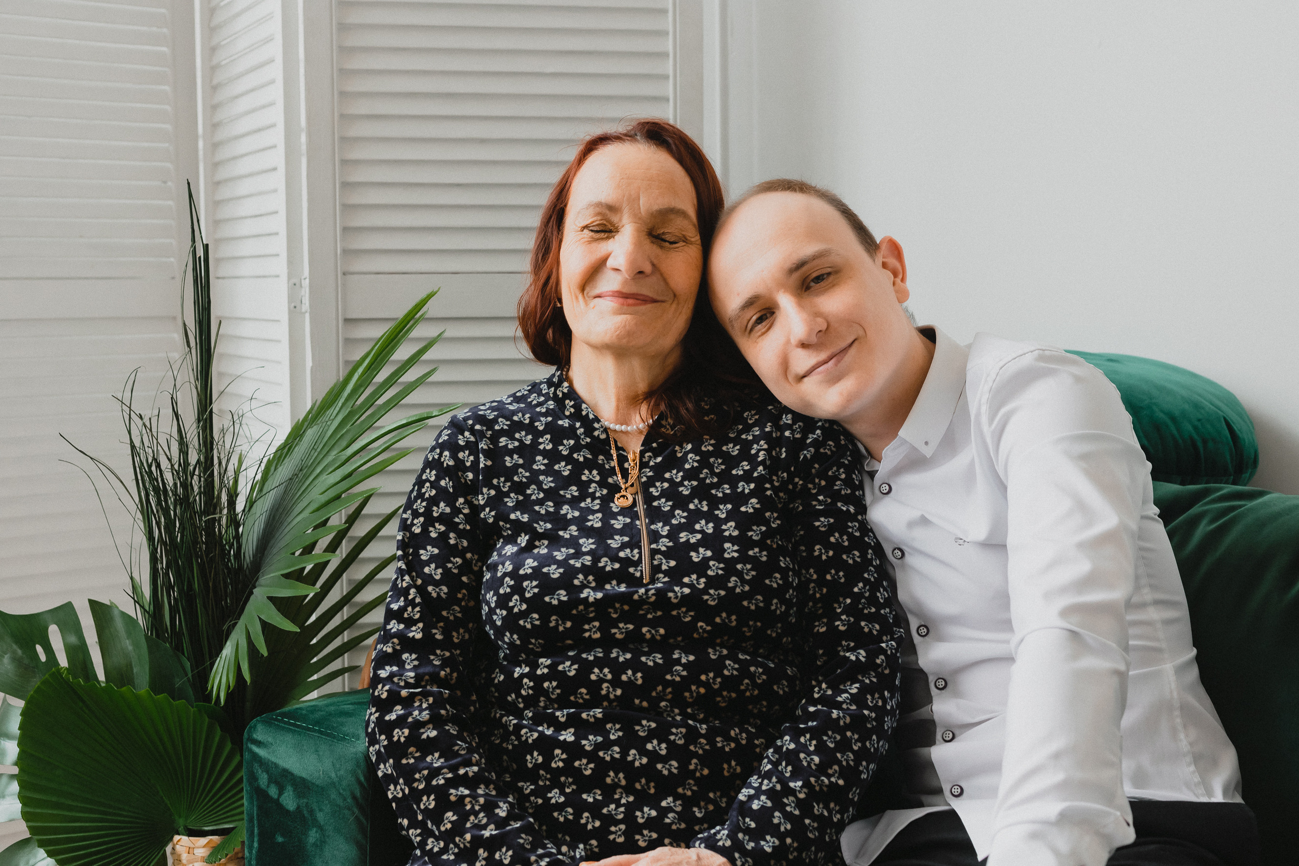 Семейная фотосессия в студии. Фотограф Егор Сухов