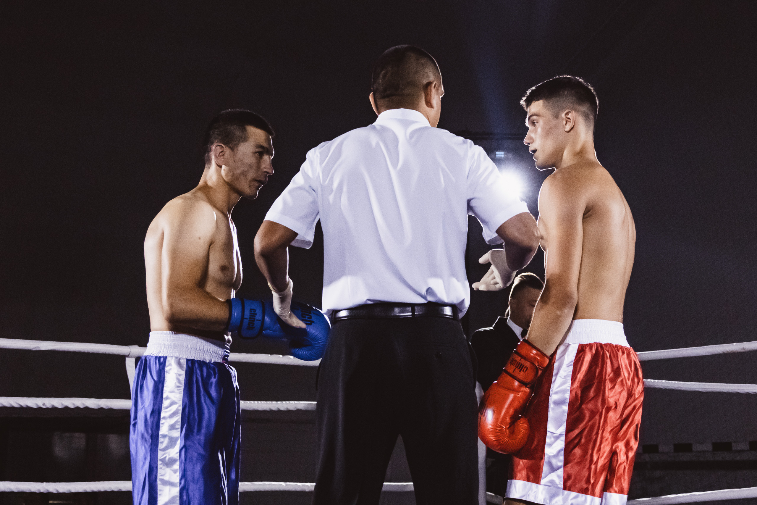 Репортаж|Бокс Белоусов/Худоян. Фотограф Егор Сухов