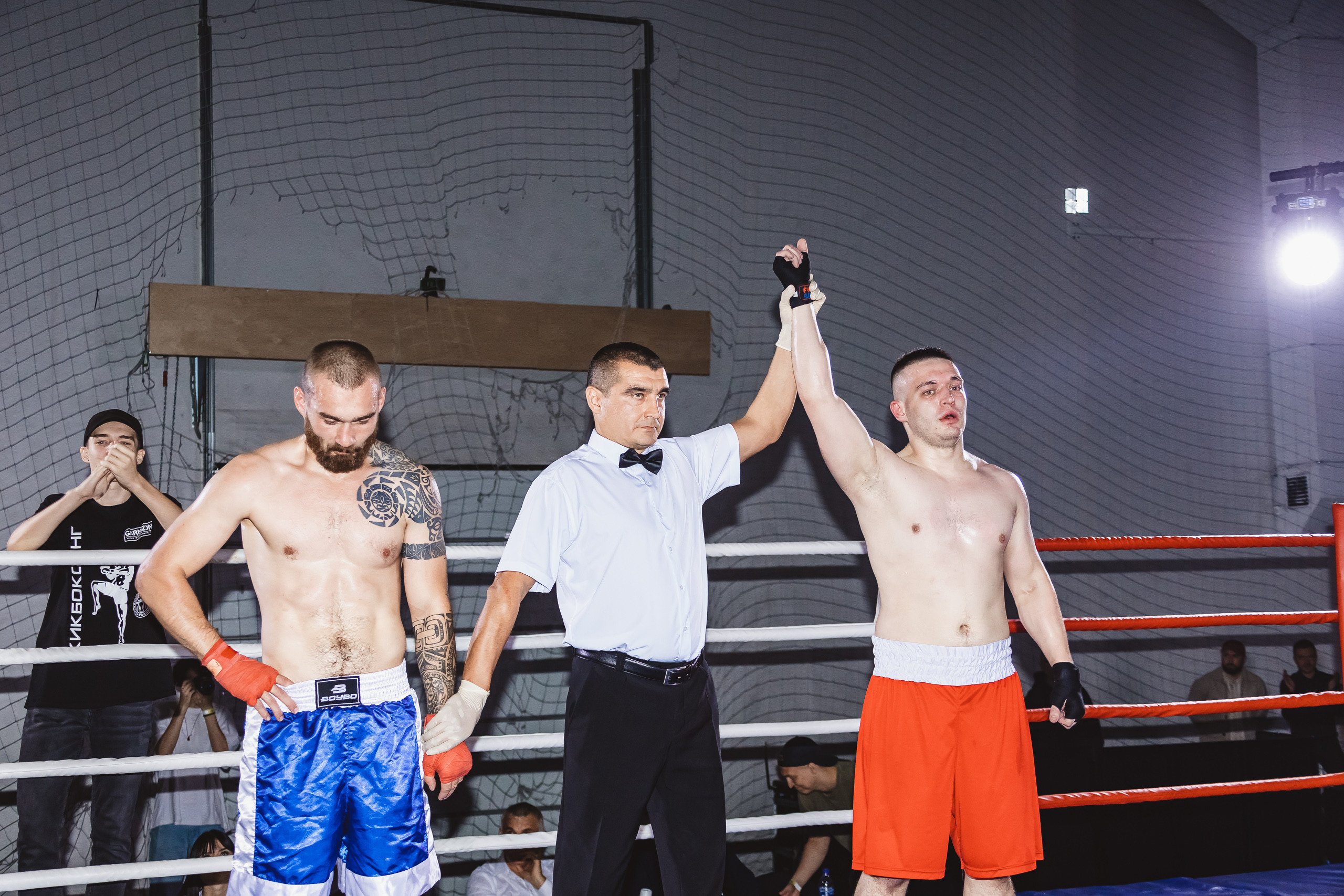 Репортаж|Бокс Белоусов/Худоян. Фотограф Егор Сухов