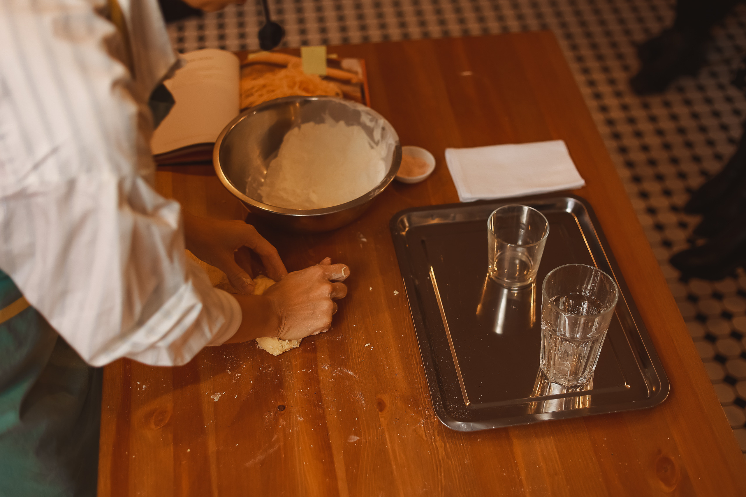 Репортаж|Презентация книги «50 рецептов счастья». Фотограф Егор Сухов