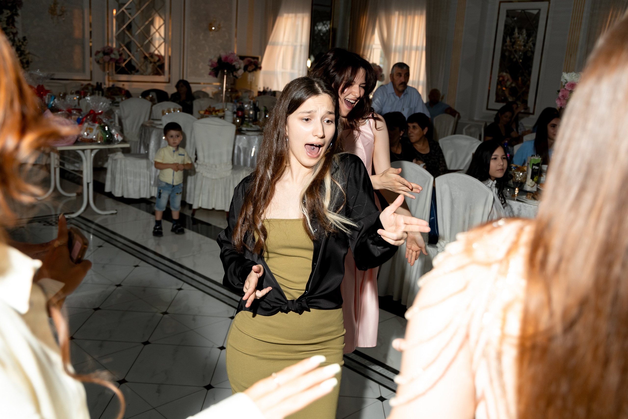 Aleks & Karolina. Свадебный и фэшн фотограф