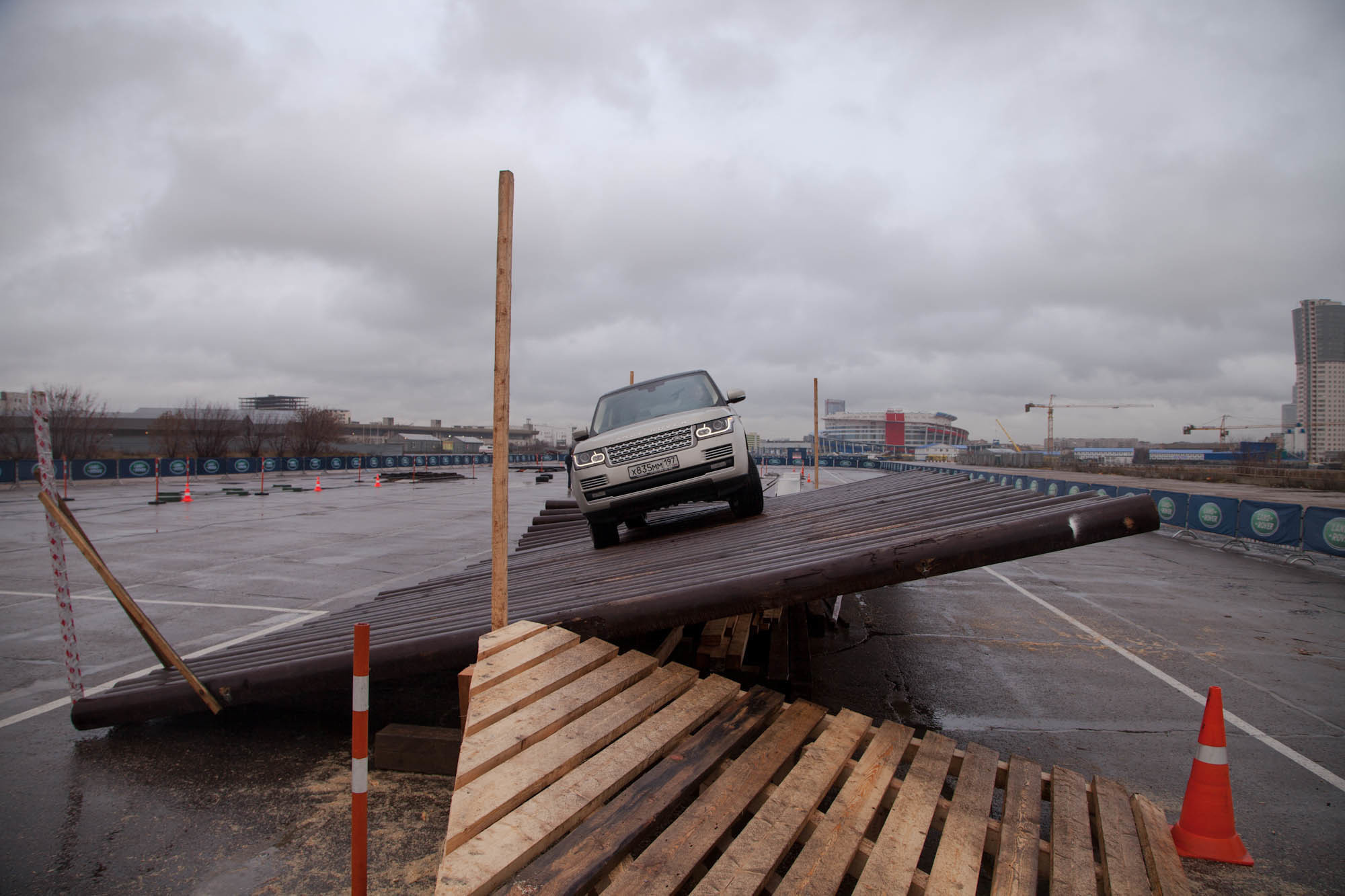 Презентация Range Rover. Фотограф Андрей Лисовский