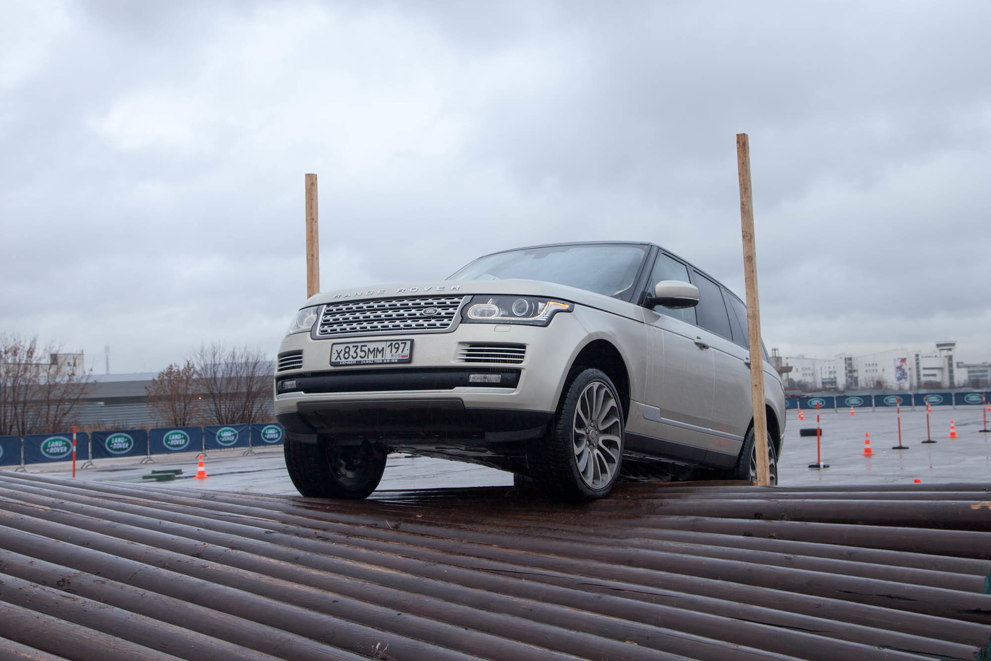 Презентация Range Rover. Фотограф Андрей Лисовский