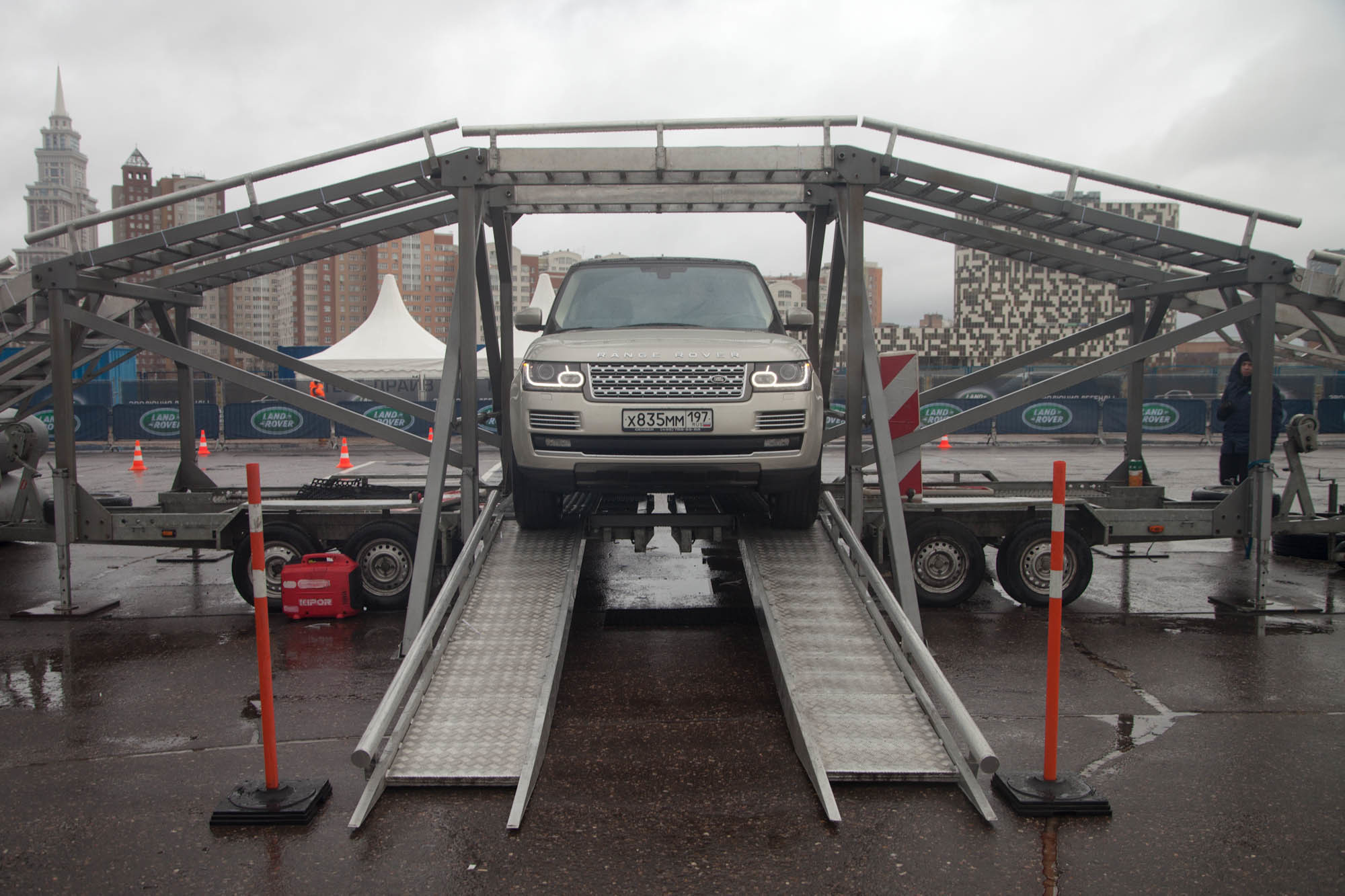 Презентация Range Rover. Фотограф Андрей Лисовский