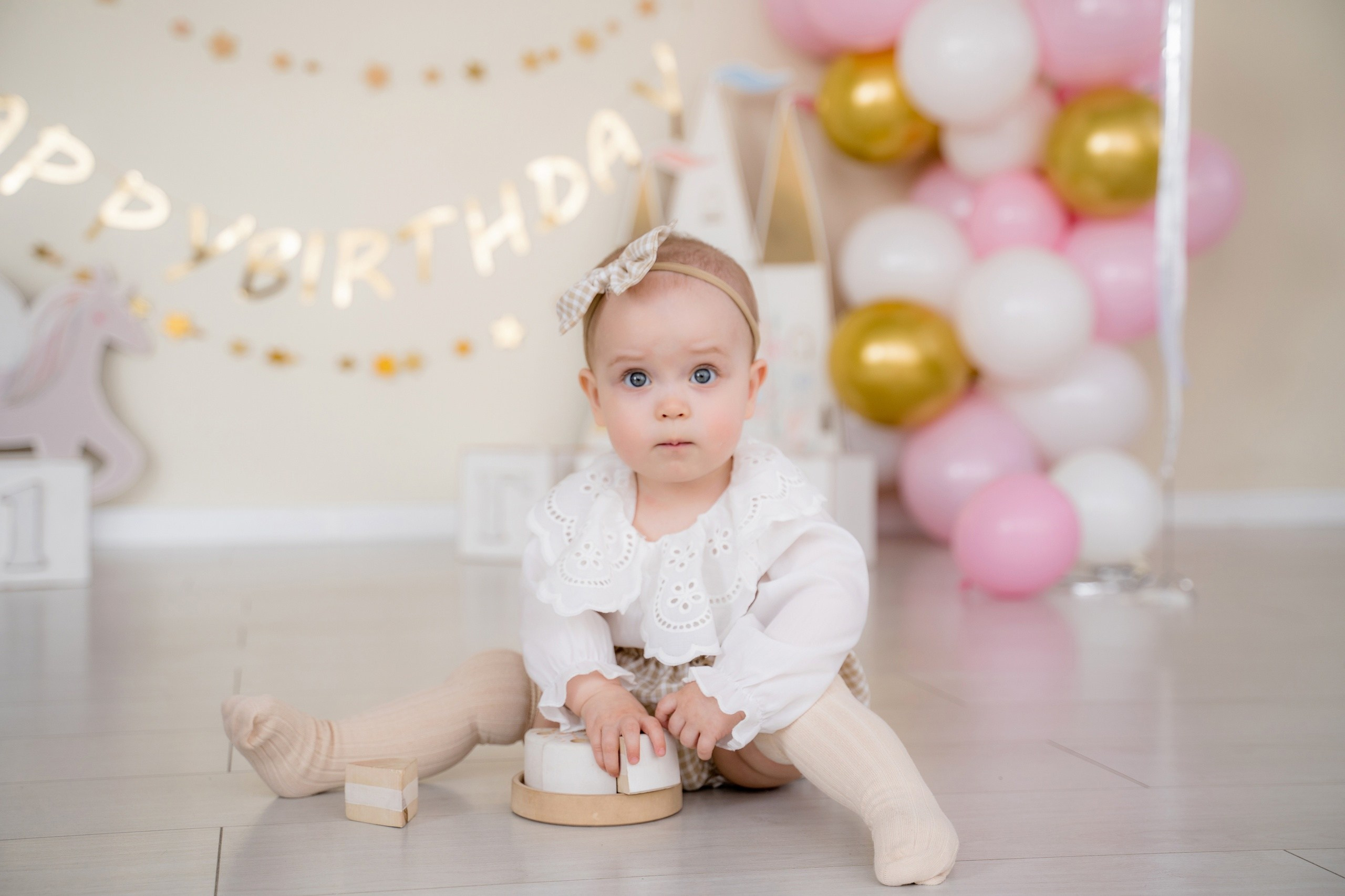 Cake smash фотозона розовая нежность. Фотостудия Малина в городе Улан-Удэ. Фотограф Ирина Жарникова