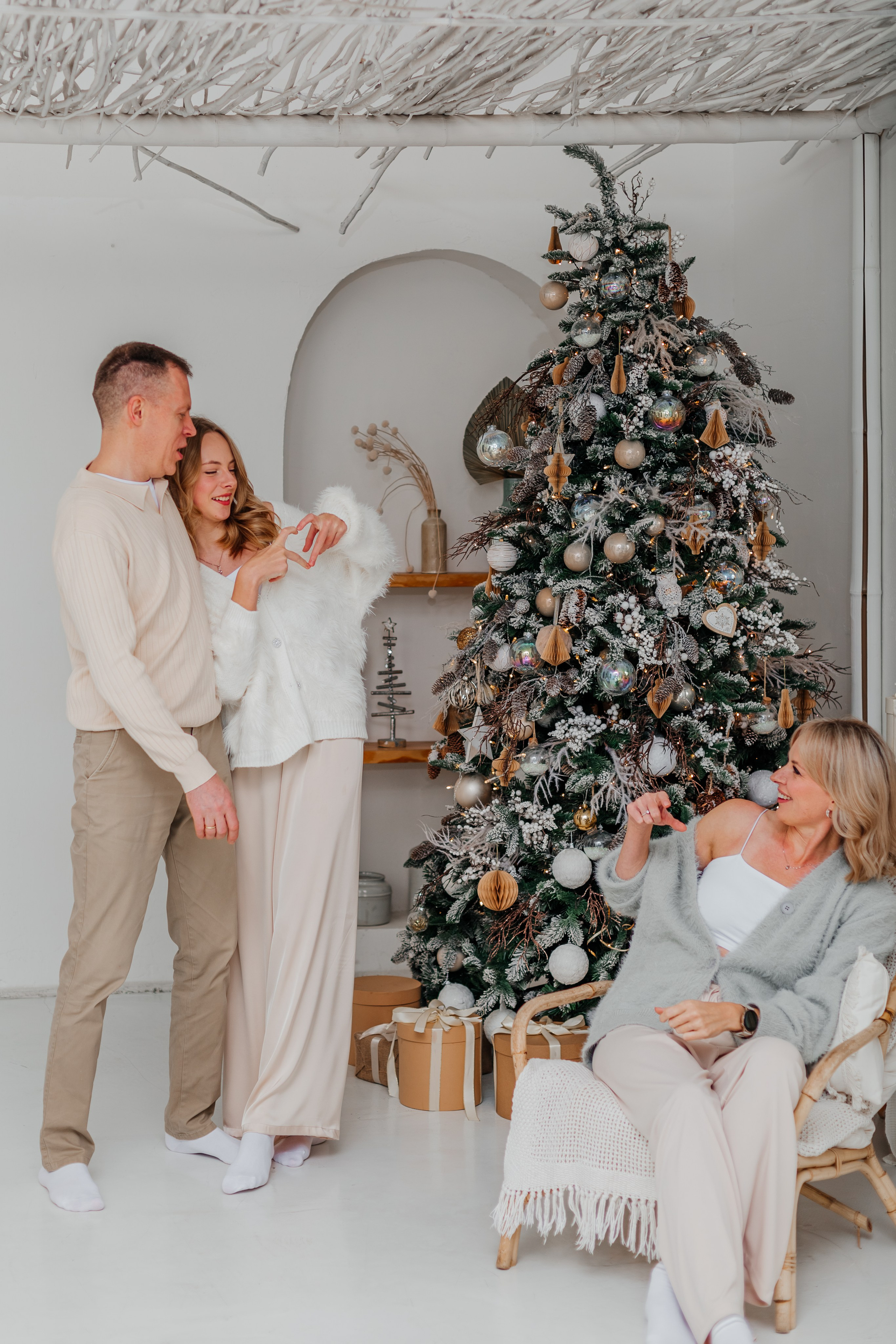 Уютная семейная фотосессия семьи Ломоносовых. Семейный и детский фотограф в Москве Алёна Кораблина