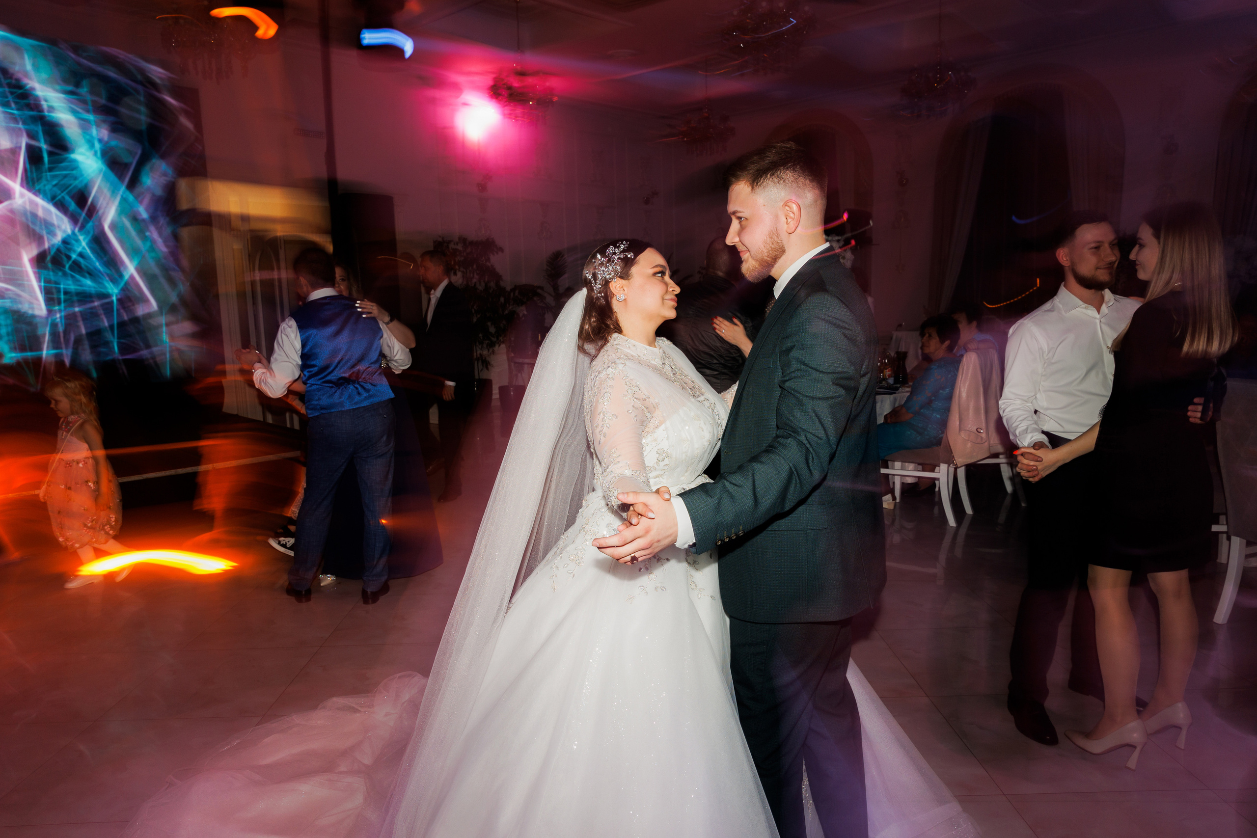 Александр и Кристина. Главная