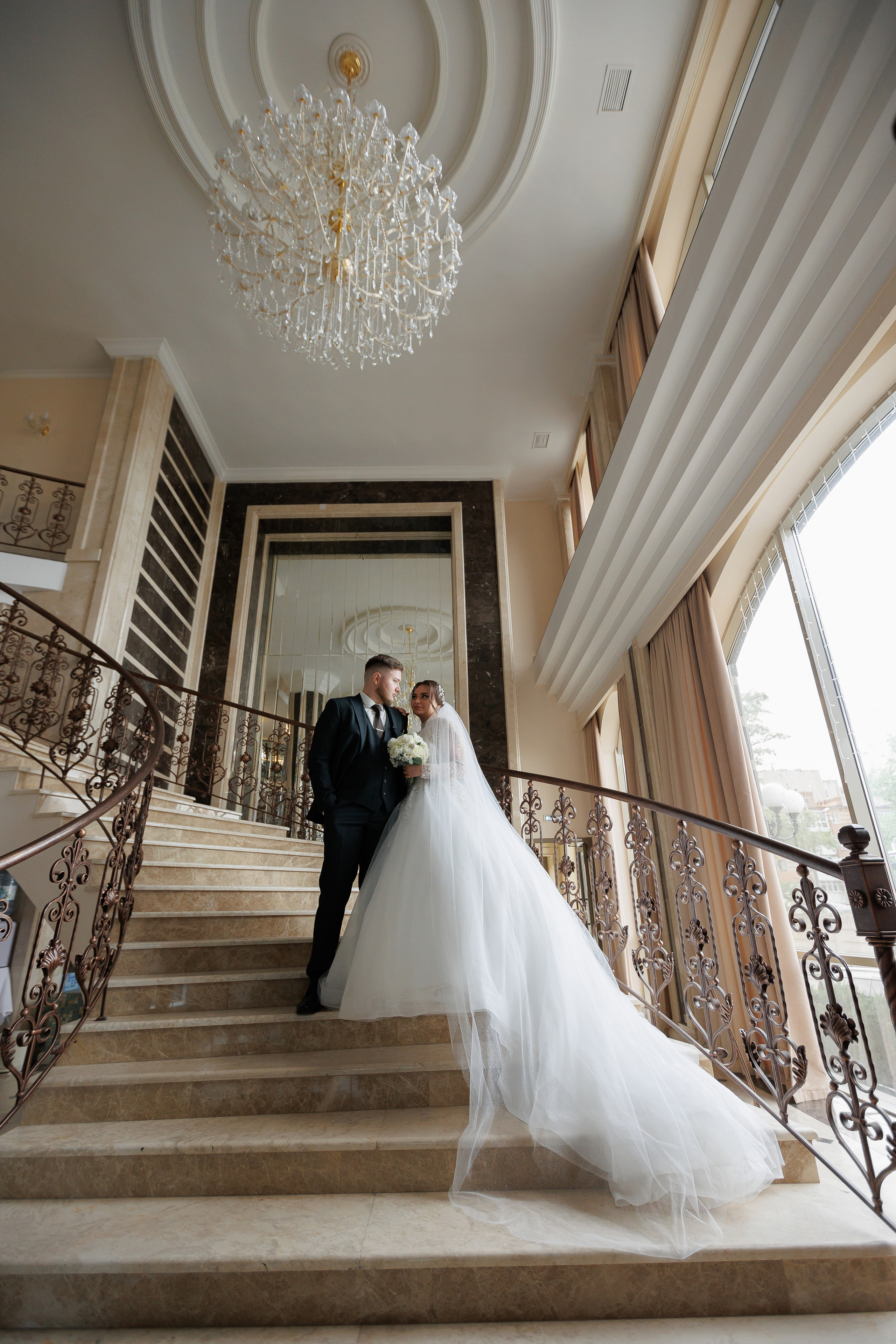 Александр и Кристина. Главная