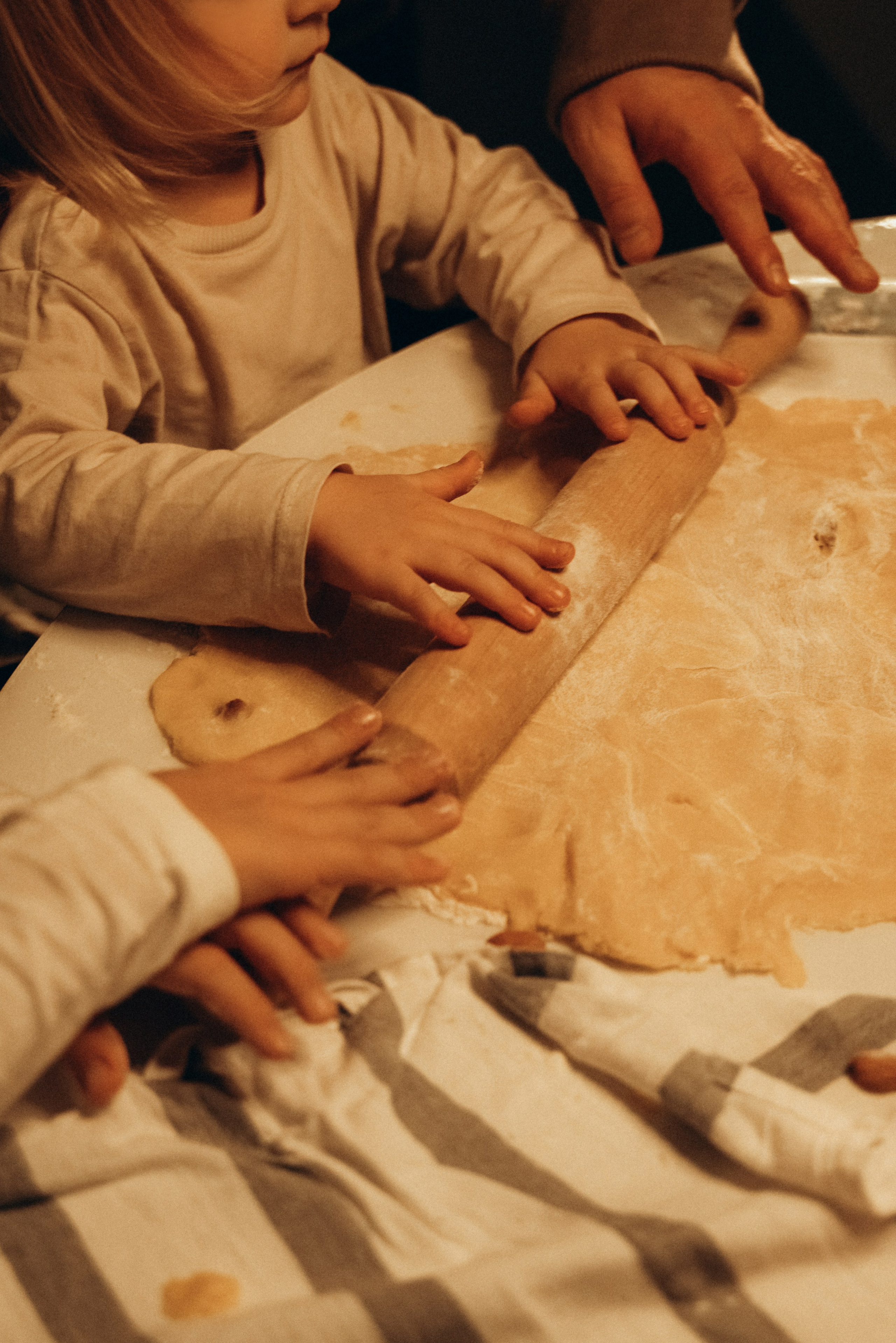 Яна, Дима, Мирон и Марк. Фотограф Мария Миллс | Минск