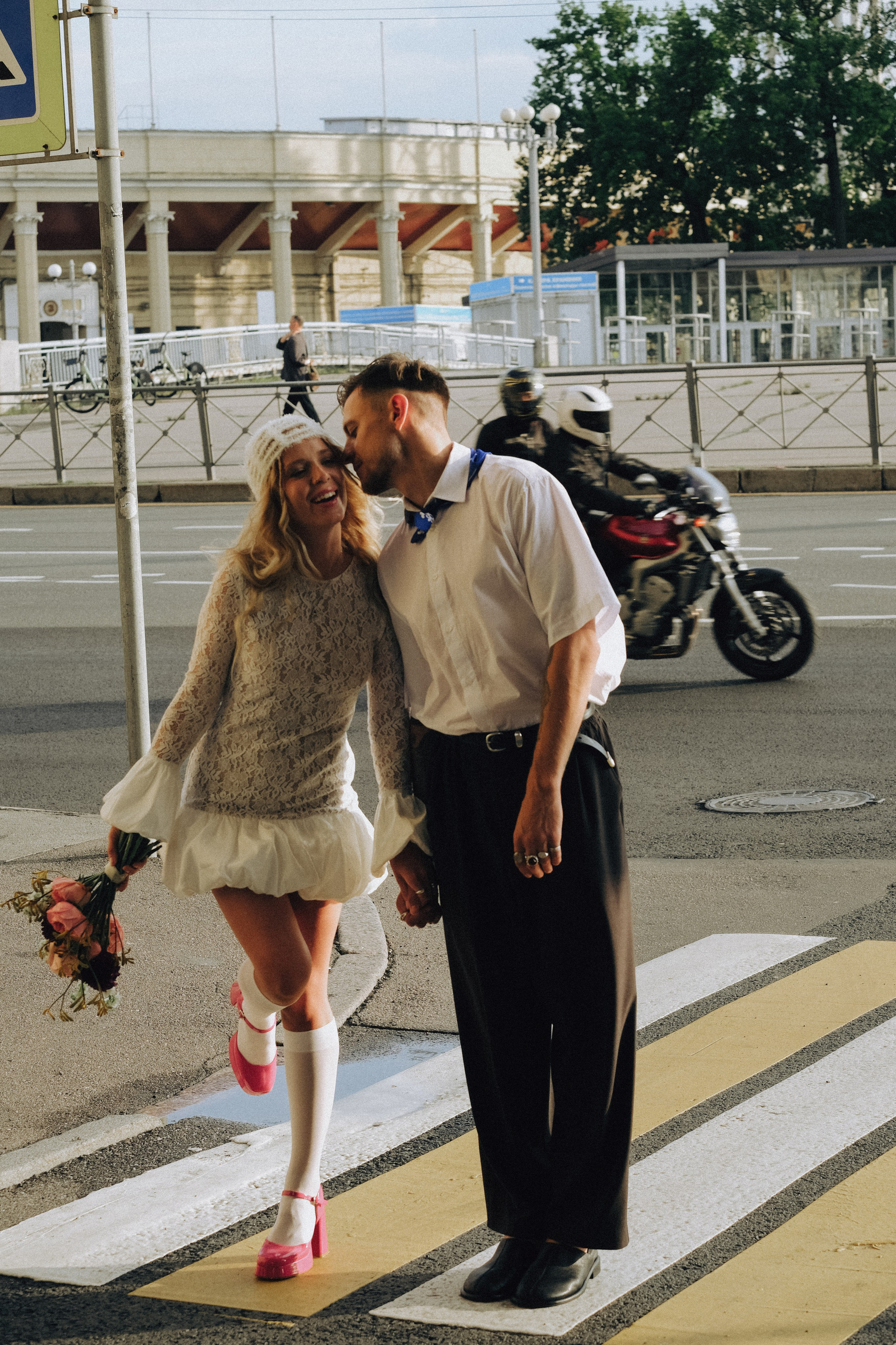 СВАДЕБНАЯ СЬЕМКА С КАБРИОЛЕТОМ В САНТК-ПЕТЕРБУРГЕ НА ПЕТРОГРАДКЕ В ОТЕЛЕ ПАНОРАМИКА. Профессиональный фотограф, Санкт-Петербург — Виктория Богомолова