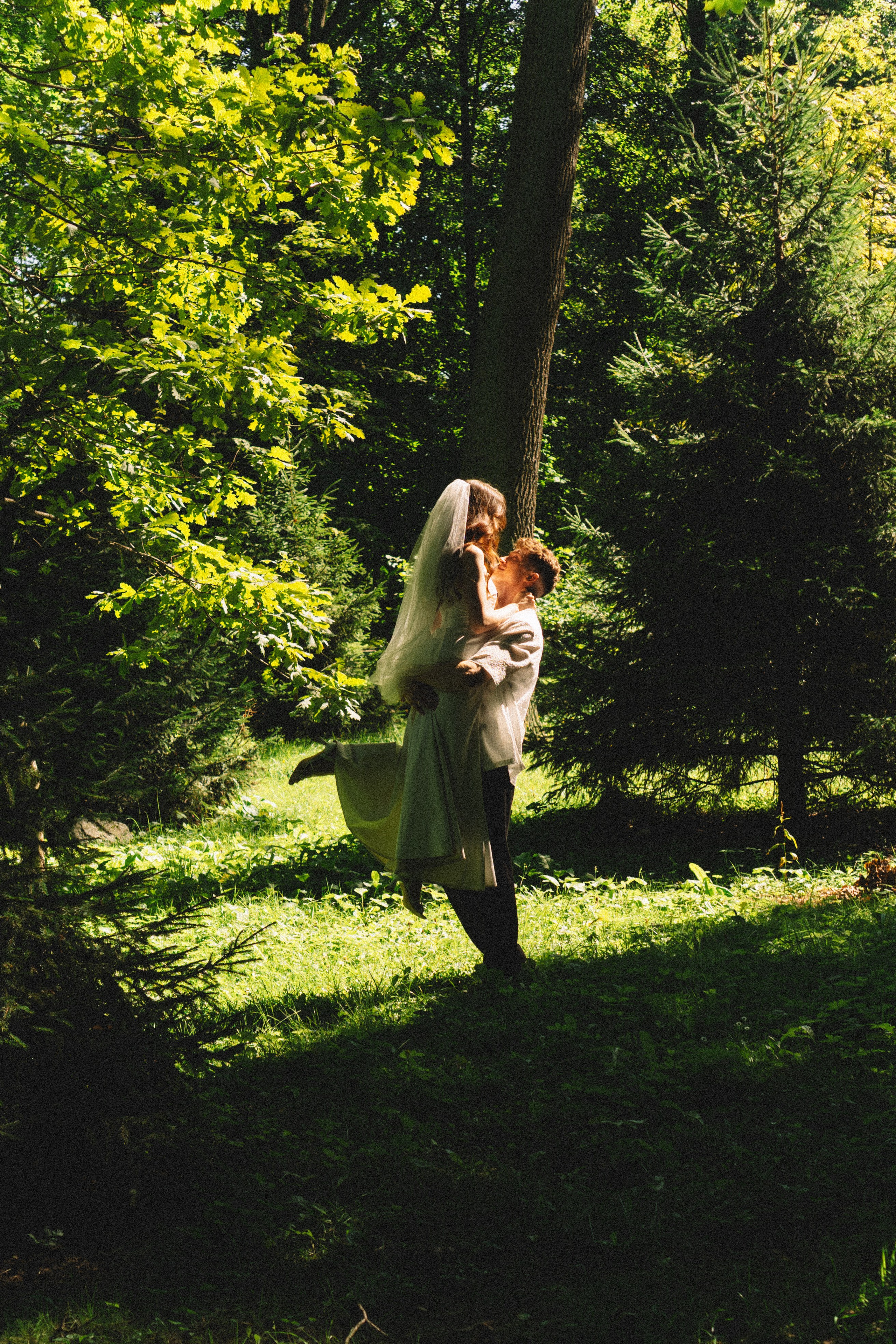 СВАДЕБНАЯ СЬЕМКА В ПЕТЕРГОФЕ И СЬЕМКА РЕПОРТАЖА В ЗАГСЕ ПЕТЕРГОФА. Профессиональный фотограф, Санкт-Петербург — Виктория Богомолова