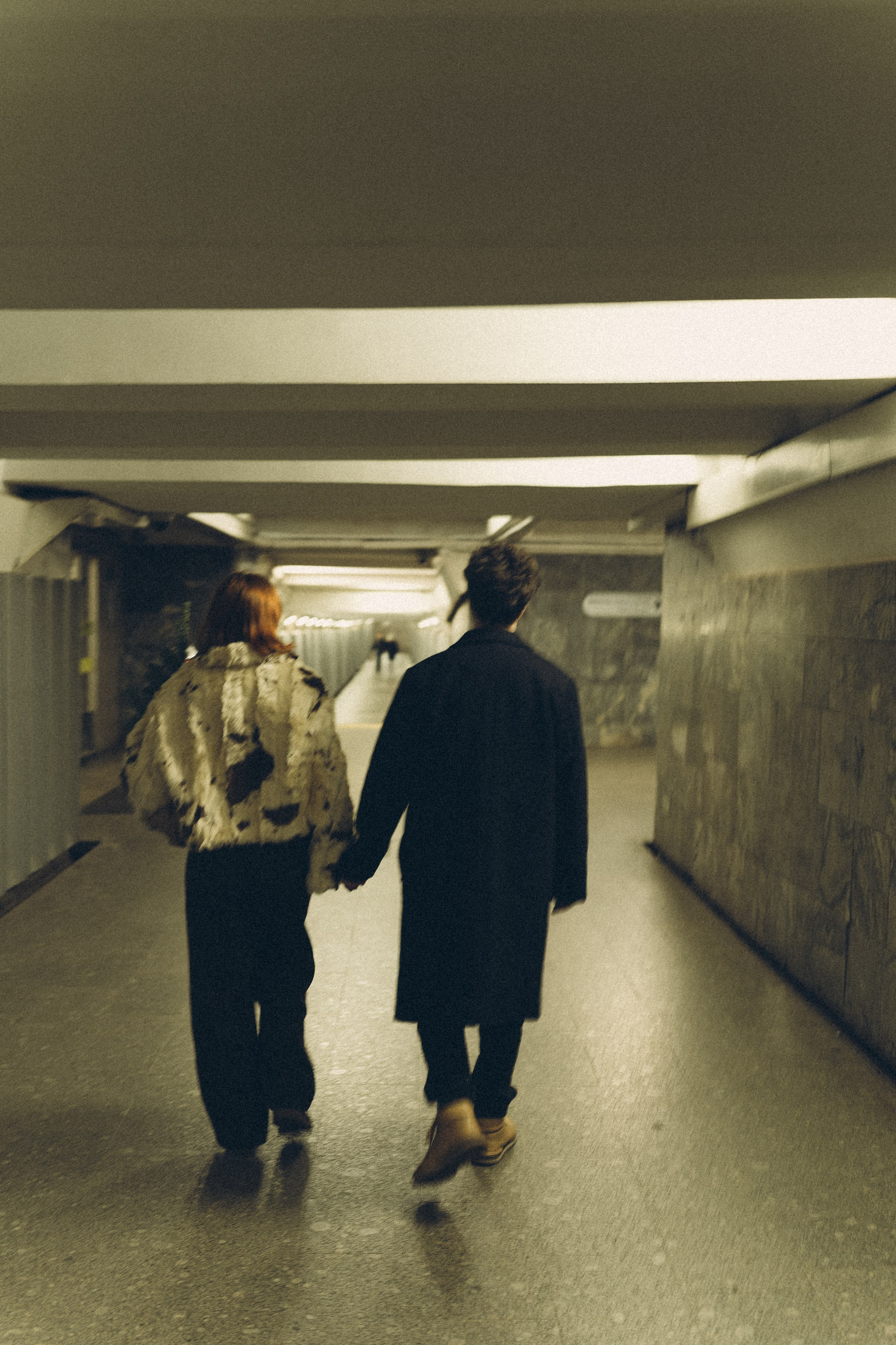 НОВОГОДНЯЯ ФОТОСЕСИИЯ ПАРЫ В МЕТРО ЛЮБОВЬ. Профессиональный фотограф, Санкт-Петербург — Виктория Богомолова