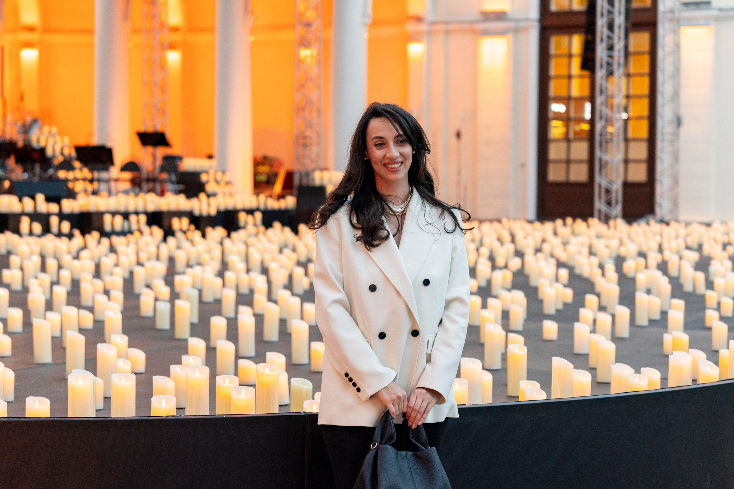 Симфонический оркестр Lumisfera при свечах. Фотограф Никита Комаров