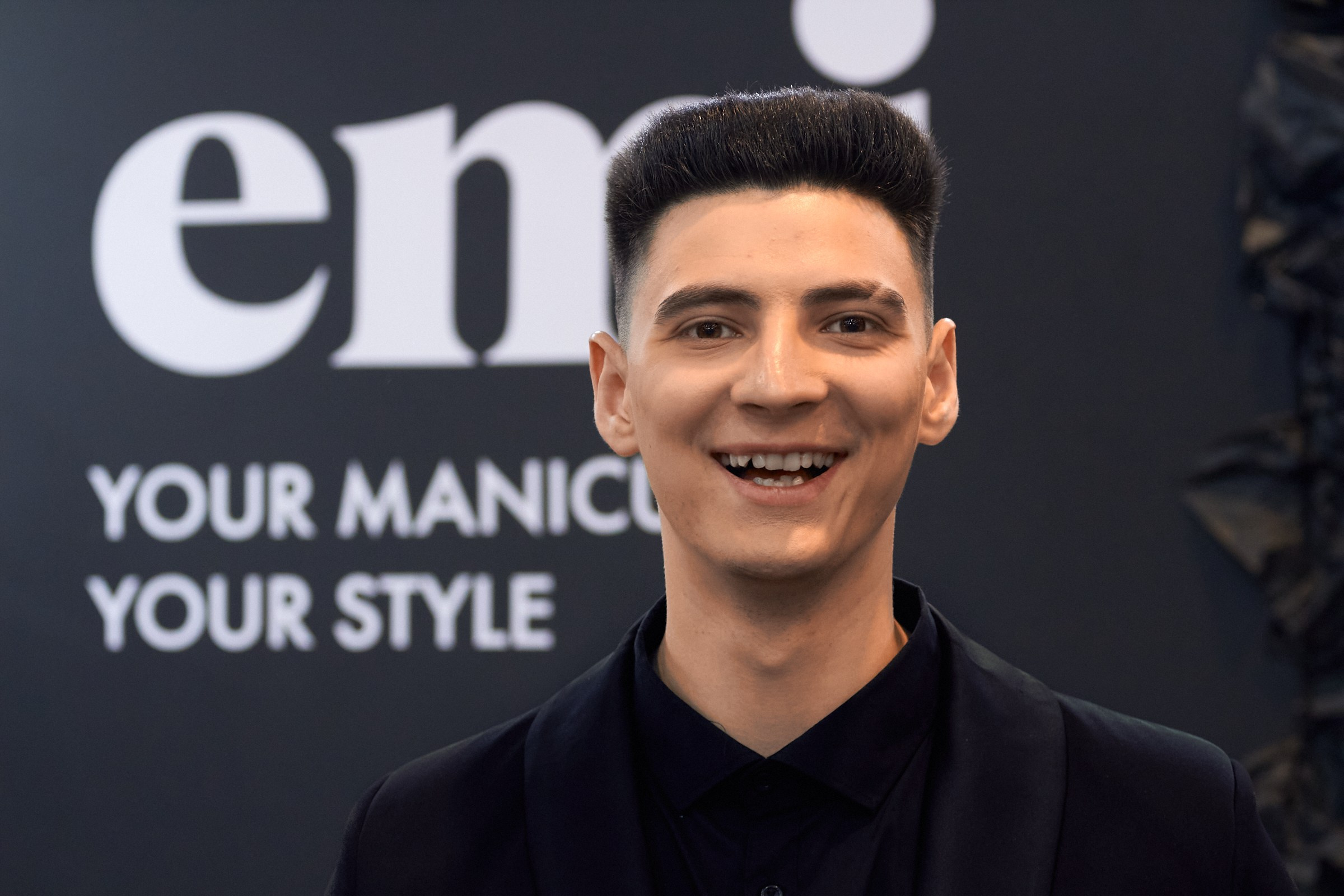 Коммерческий фотограф для бизнеса в Томске Дмитрий Ельчанинов