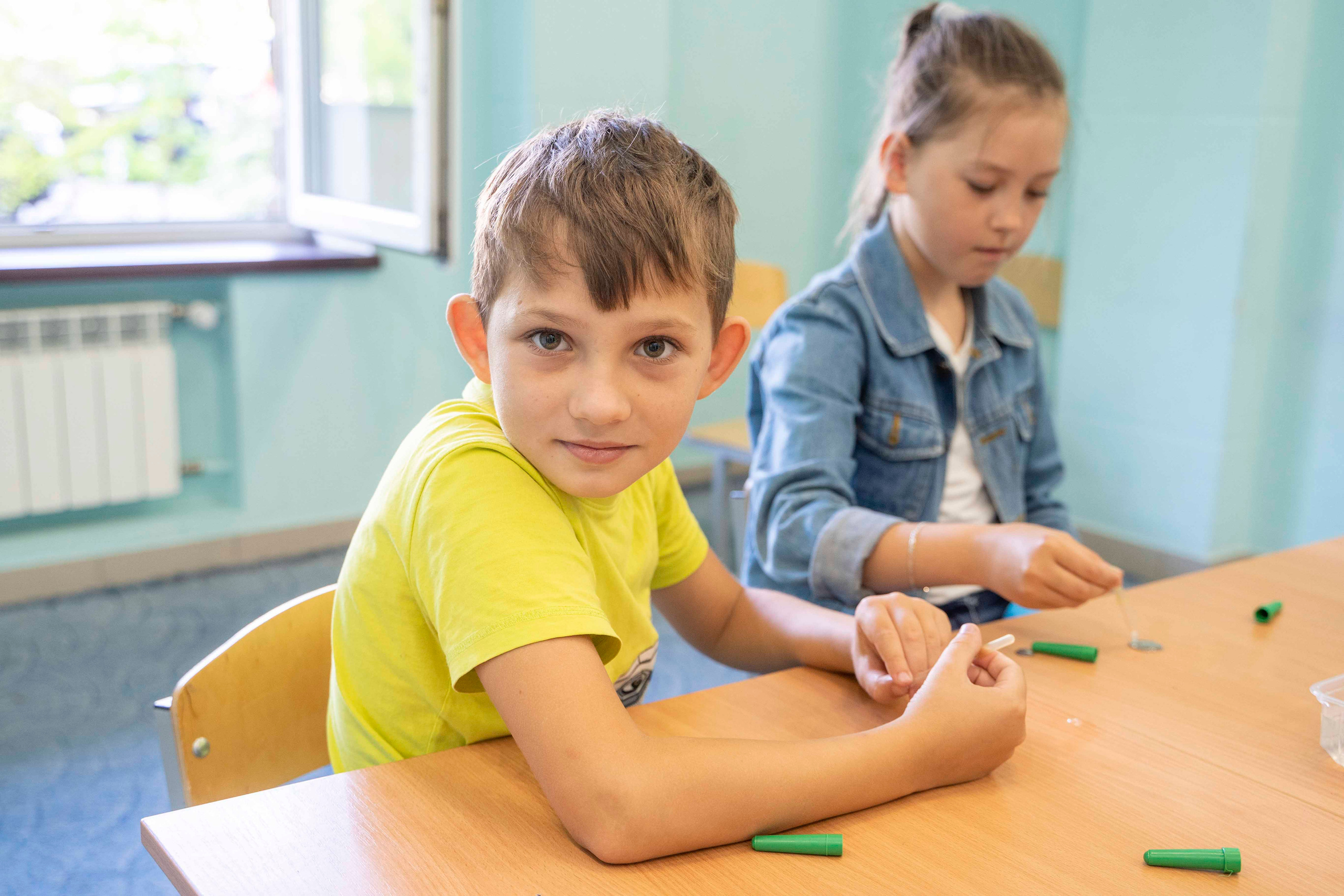 Праздник в школе Фрактал. Фотограф в Санкт-Петербурге, фотодни в СПБ