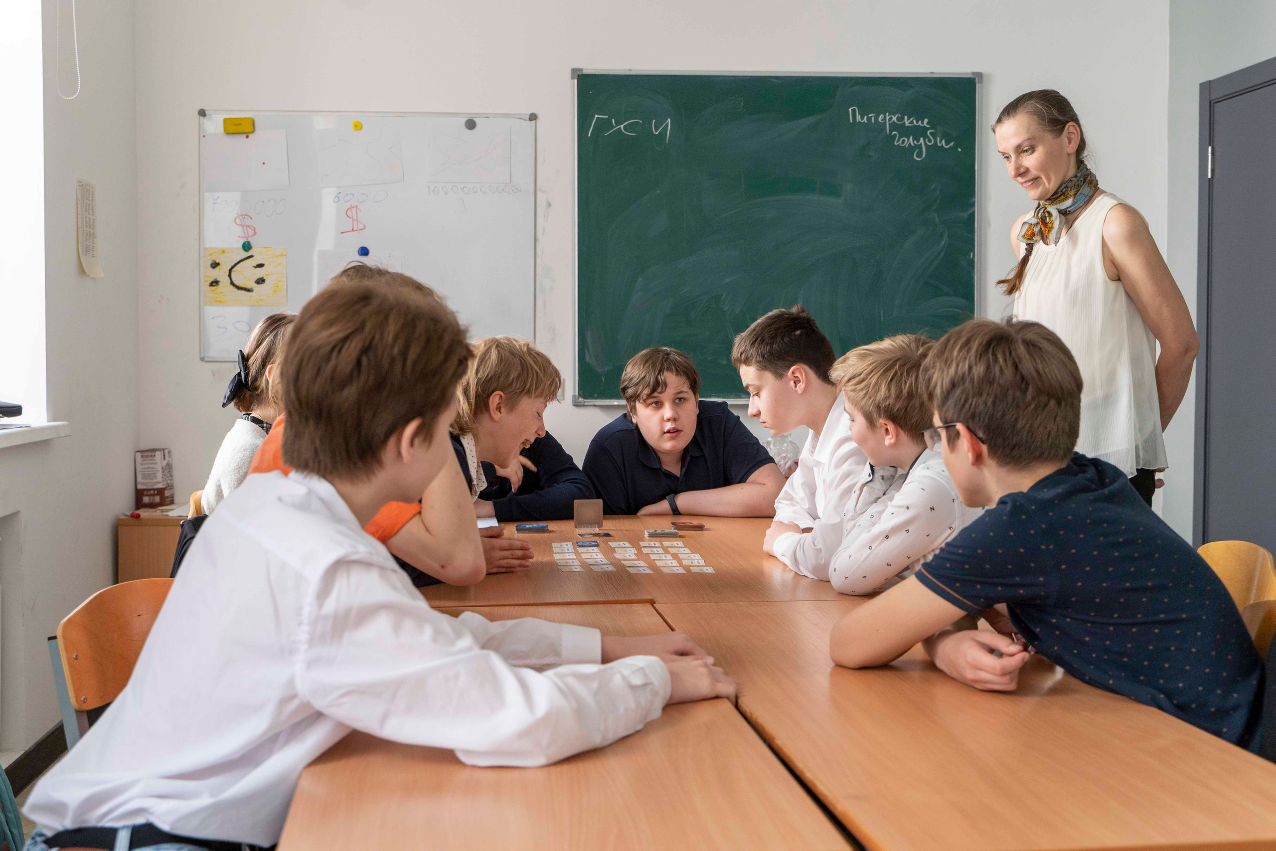 Праздник в школе Фрактал. Фотограф в Санкт-Петербурге, фотодни в СПБ