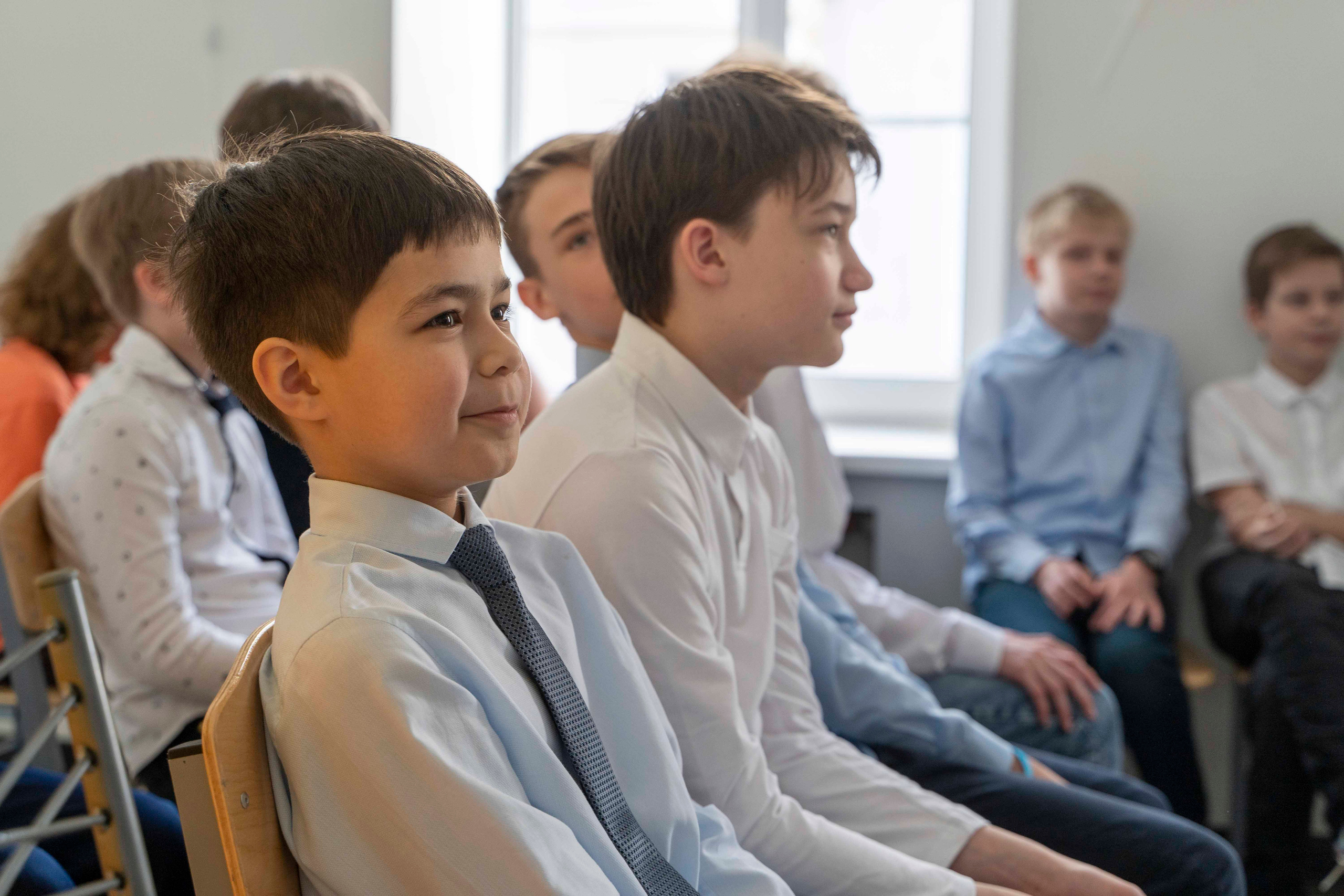 Праздник в школе Фрактал. Фотограф в Санкт-Петербурге, фотодни в СПБ