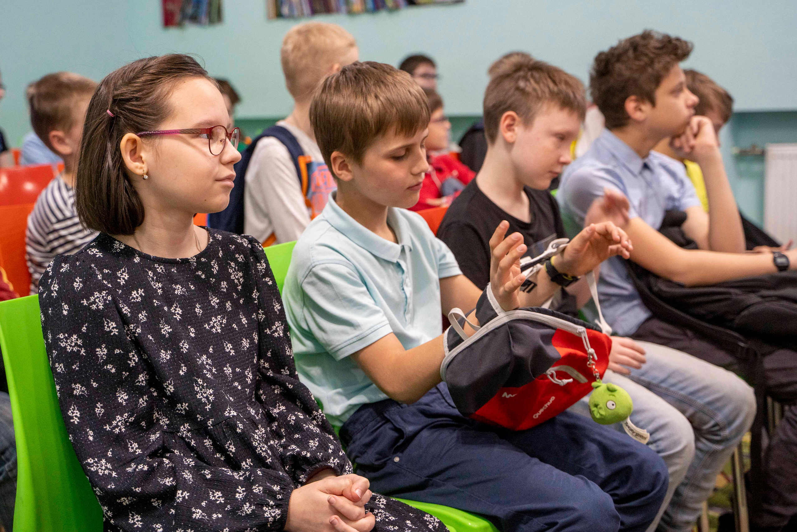 Праздник в школе Фрактал. Фотограф в Санкт-Петербурге, фотодни в СПБ