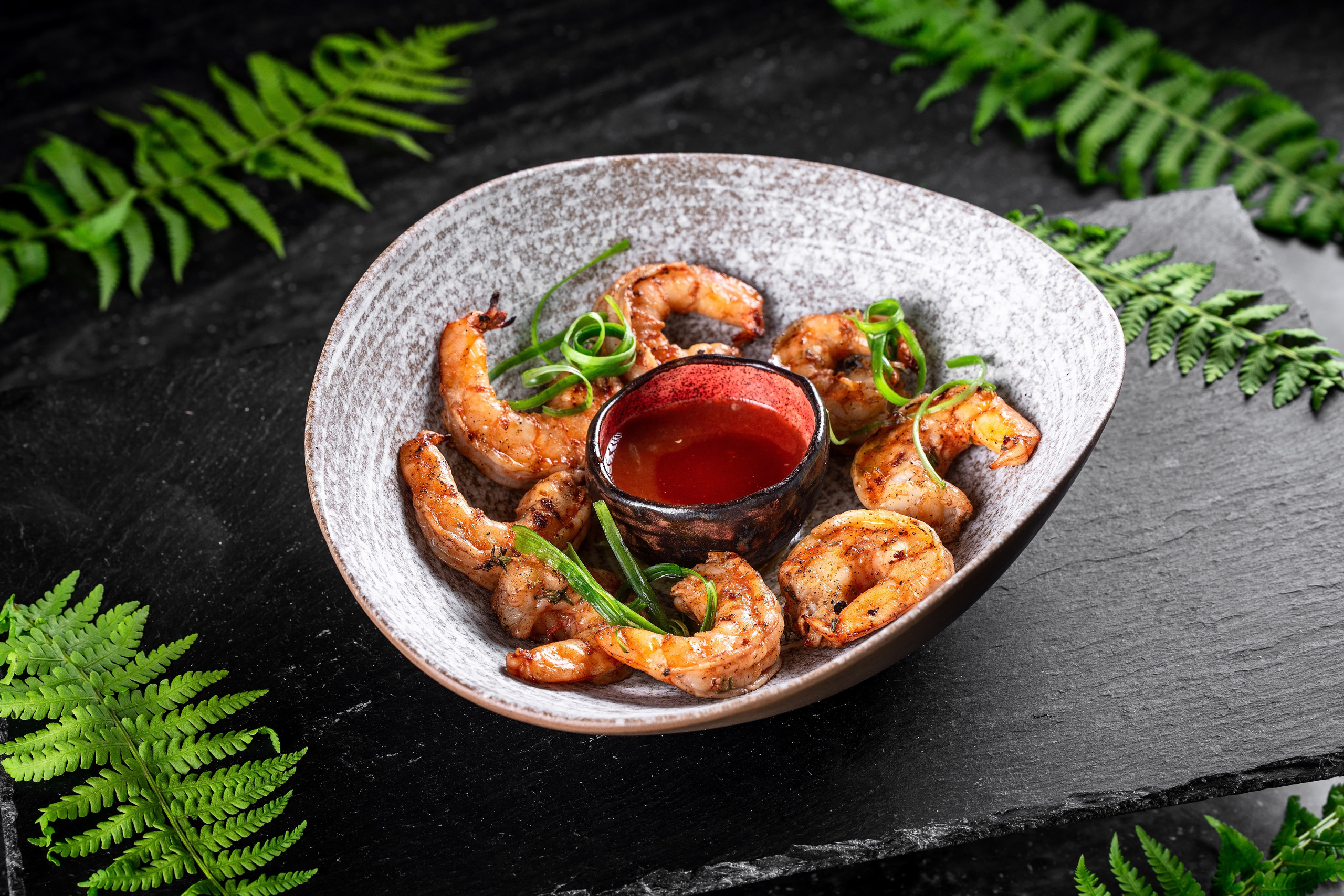 Ресторан в лесу Сочи. Фотограф Сочи