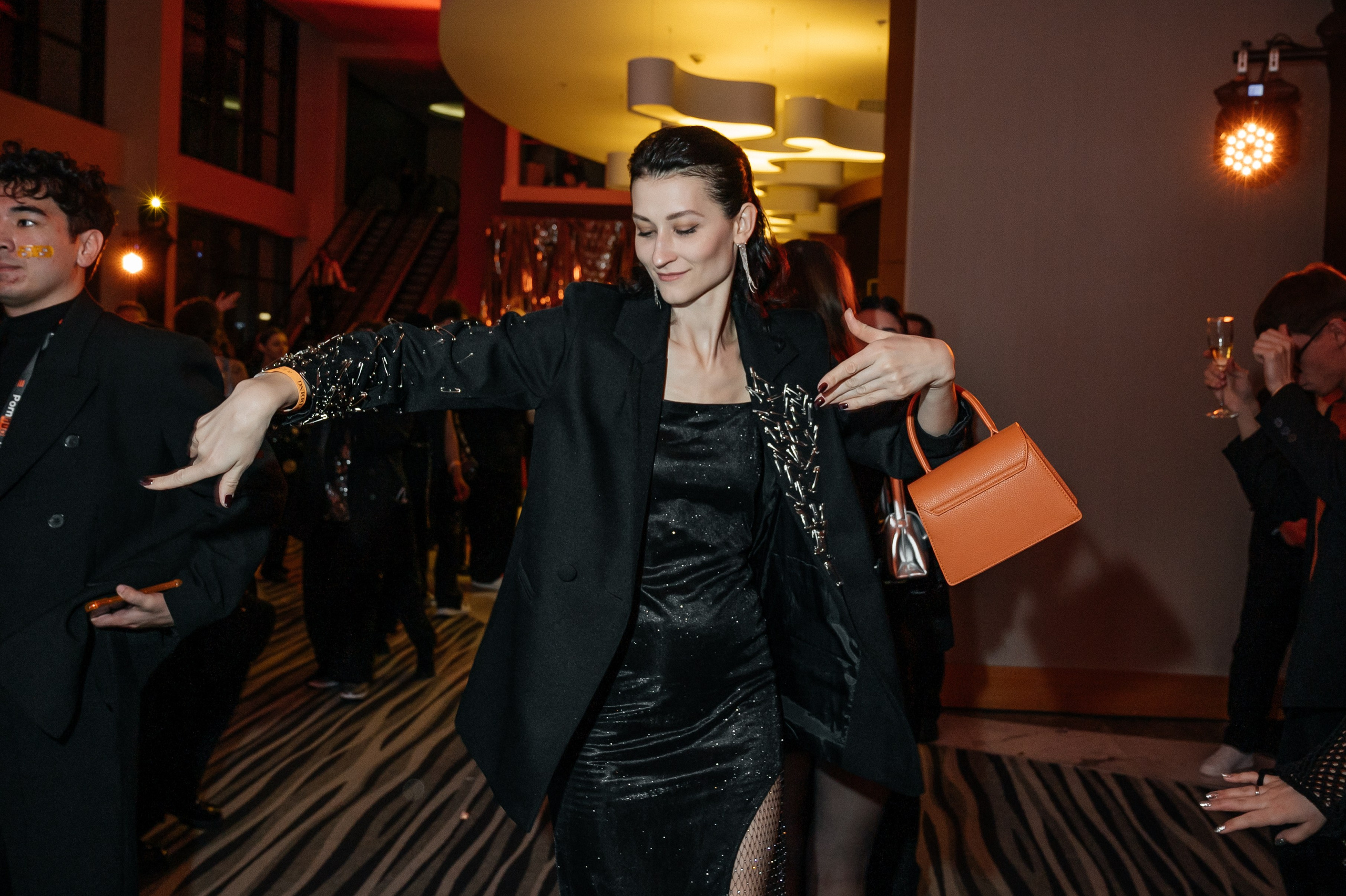 Репортажный фотограф на корпоратив и другие мероприятия. Свадебный и семейный фотограф в Краснодаре Марина Стёпа