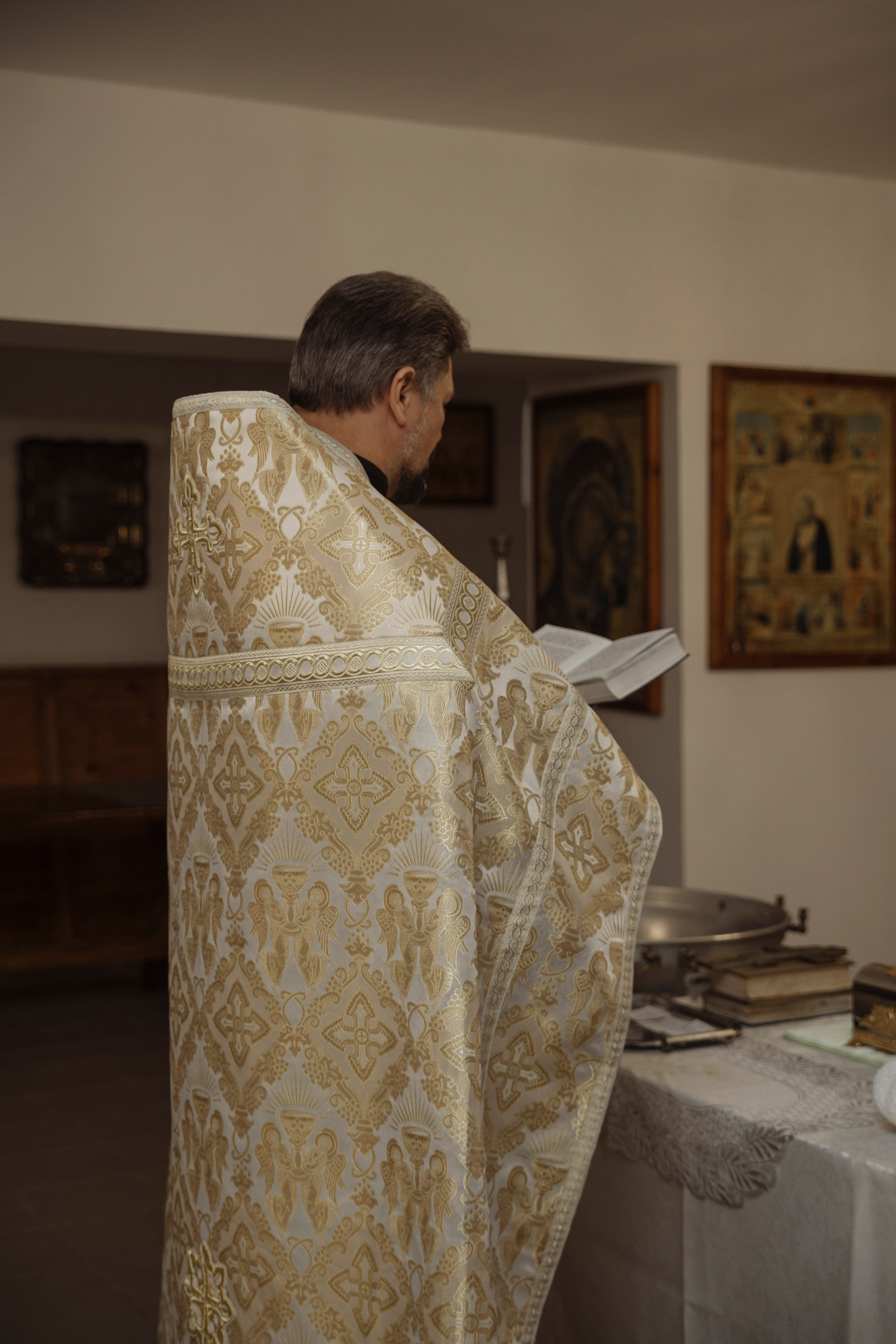 Крещение Эсмира. Я — фотограф, который помогает запечатлеть самые важные моменты вашей жизни!