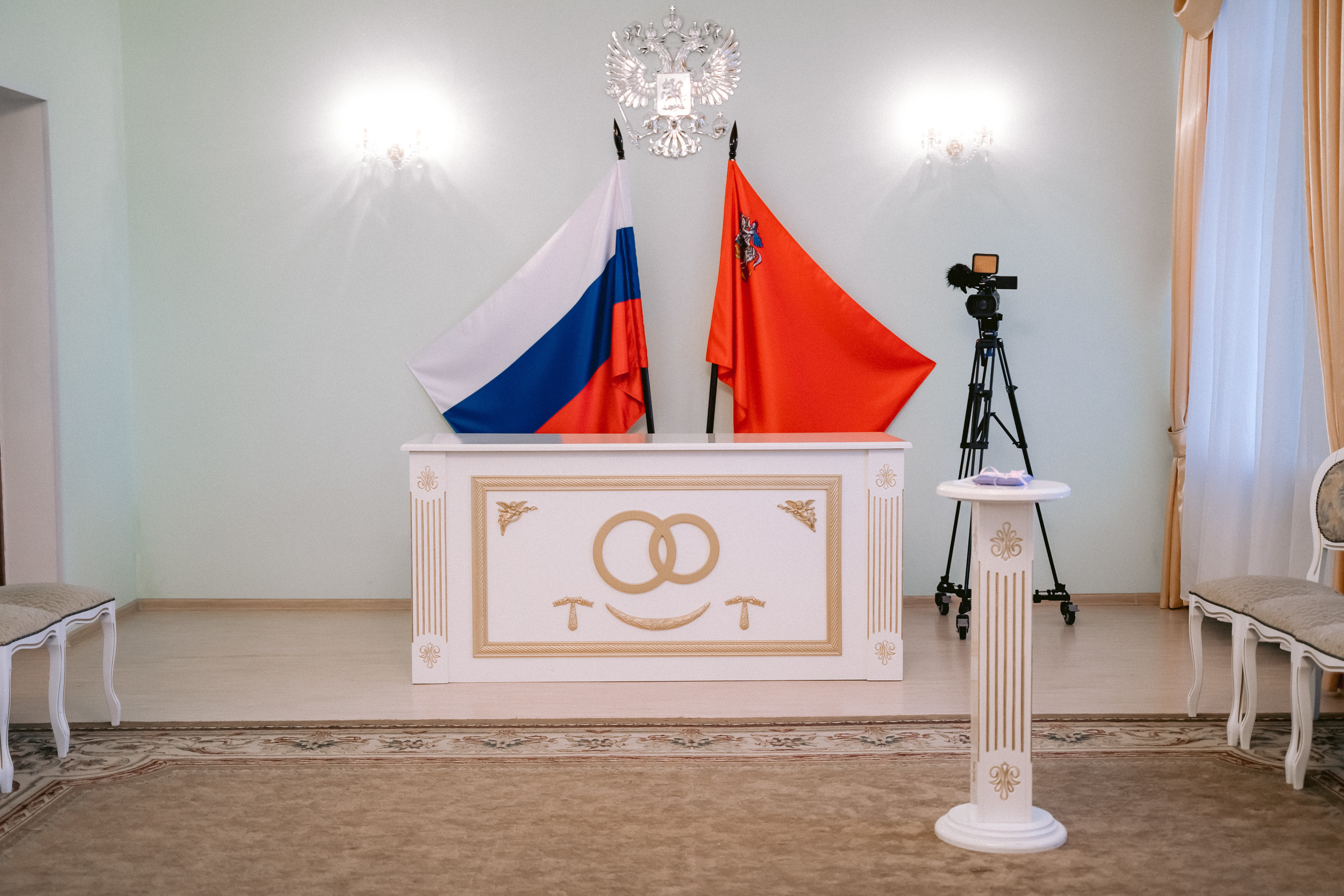 Свадебная фотосессия и фотограф в ЗАГС в г. Щелково