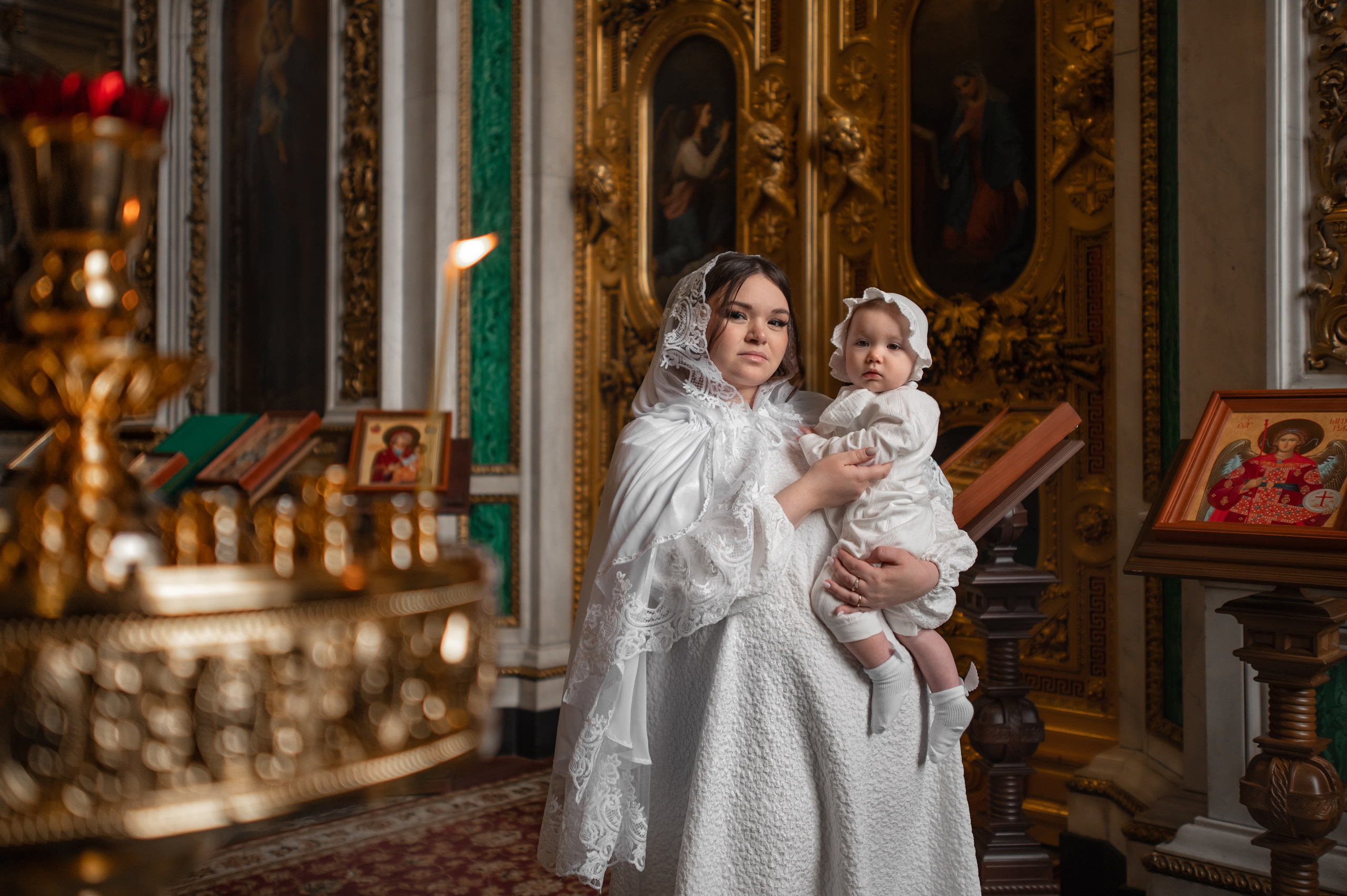 Крещение в Исаакиевском соборе. Фотограф на крещение и венчание, семейный фотограф в Санкт-Петербурге