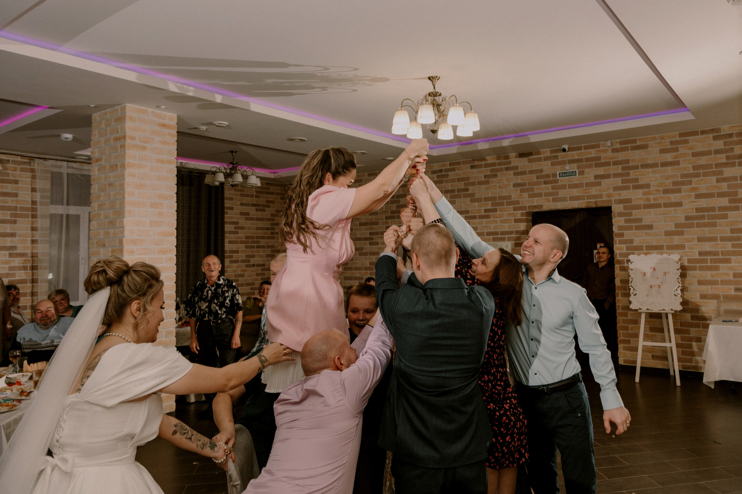 Денис и Ирина. Свадебный и индивидуальный фотограф в Суворове Клюева Мария