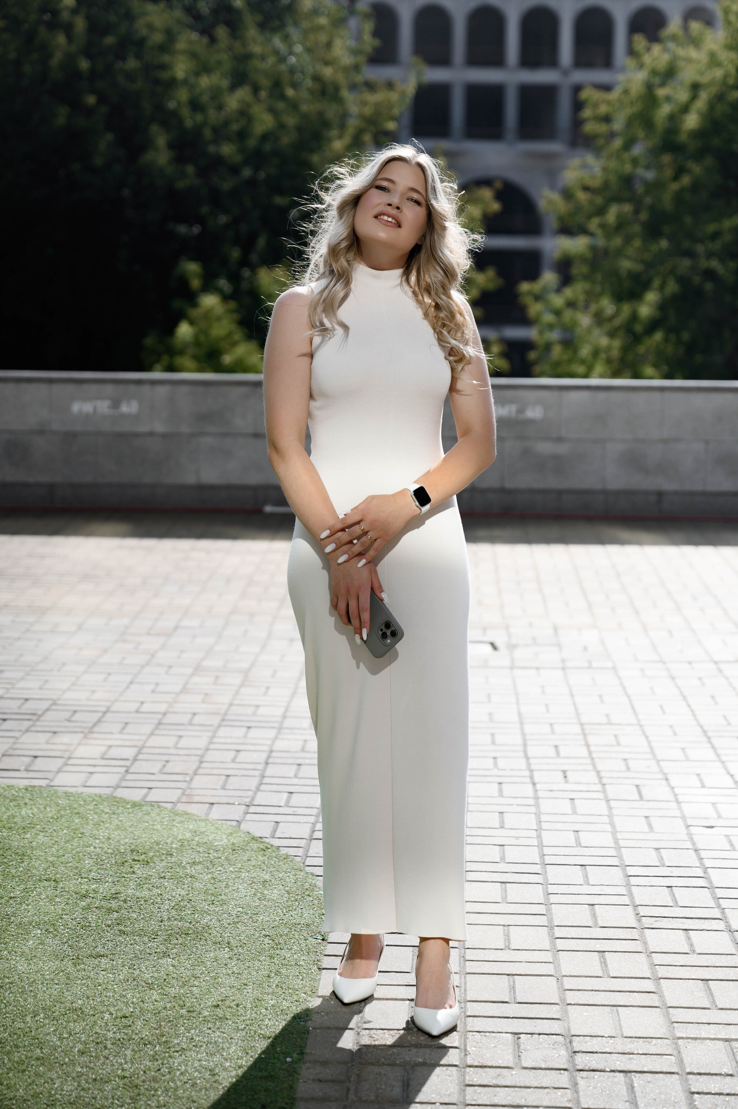 27.07.2024. RETOUCH-HOUSE