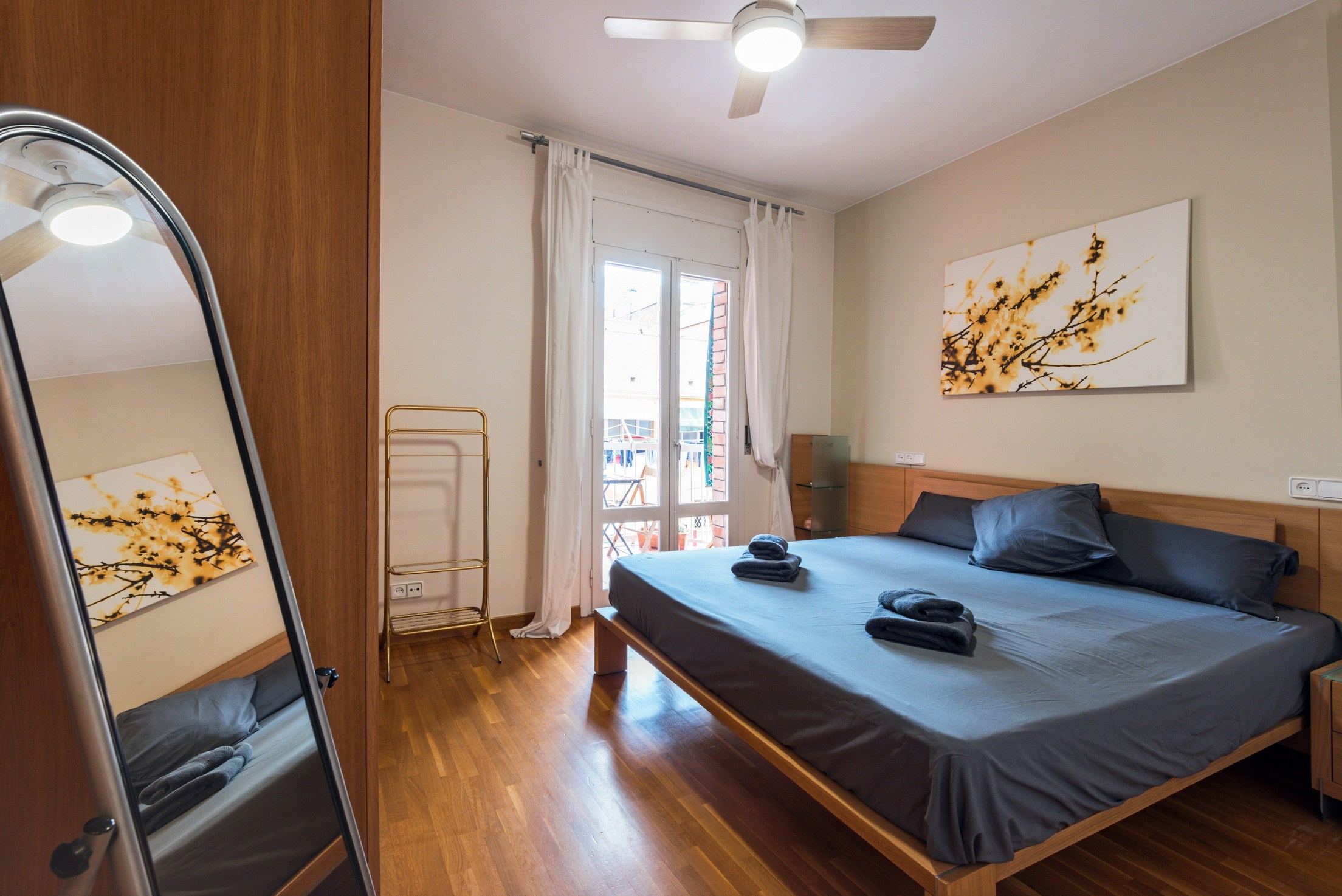 Hermoso apartamento. Barcelona. Fotógrafo Aleksandr Rybintsev