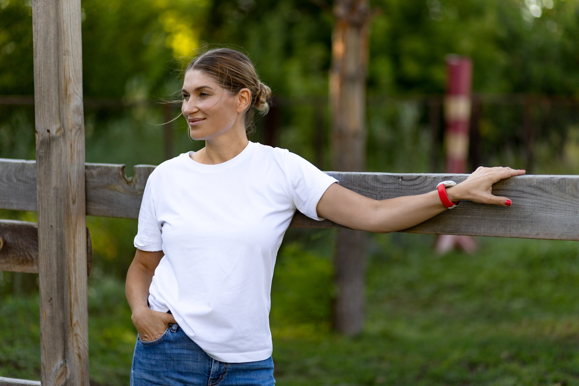 Семейная фотосессия в конном клубе. Фотограф в Оренбурге. Профессиональный фотограф