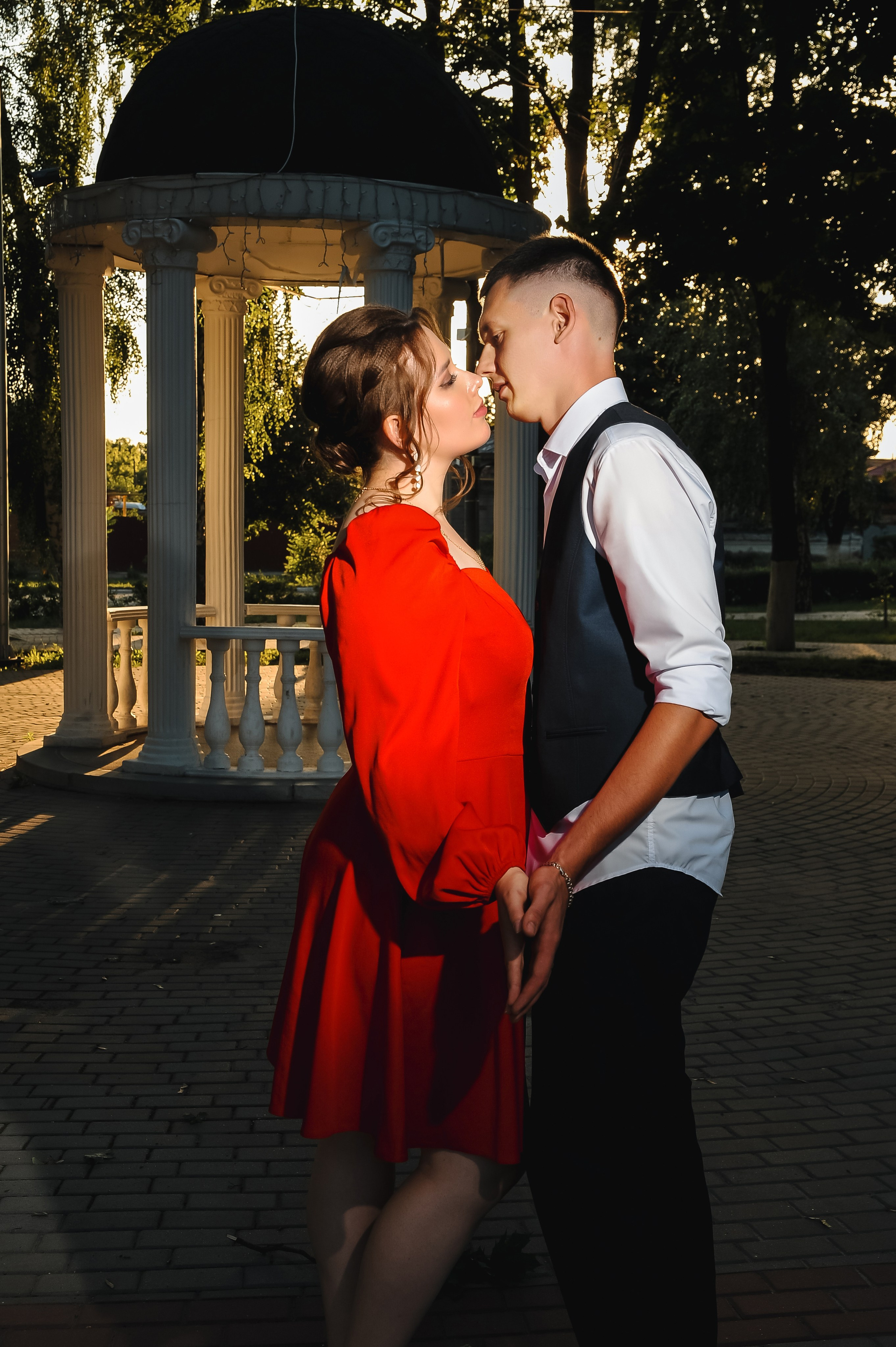 Александра и Максим. Выпускные альбомы. Фотограф Ксения Борисова